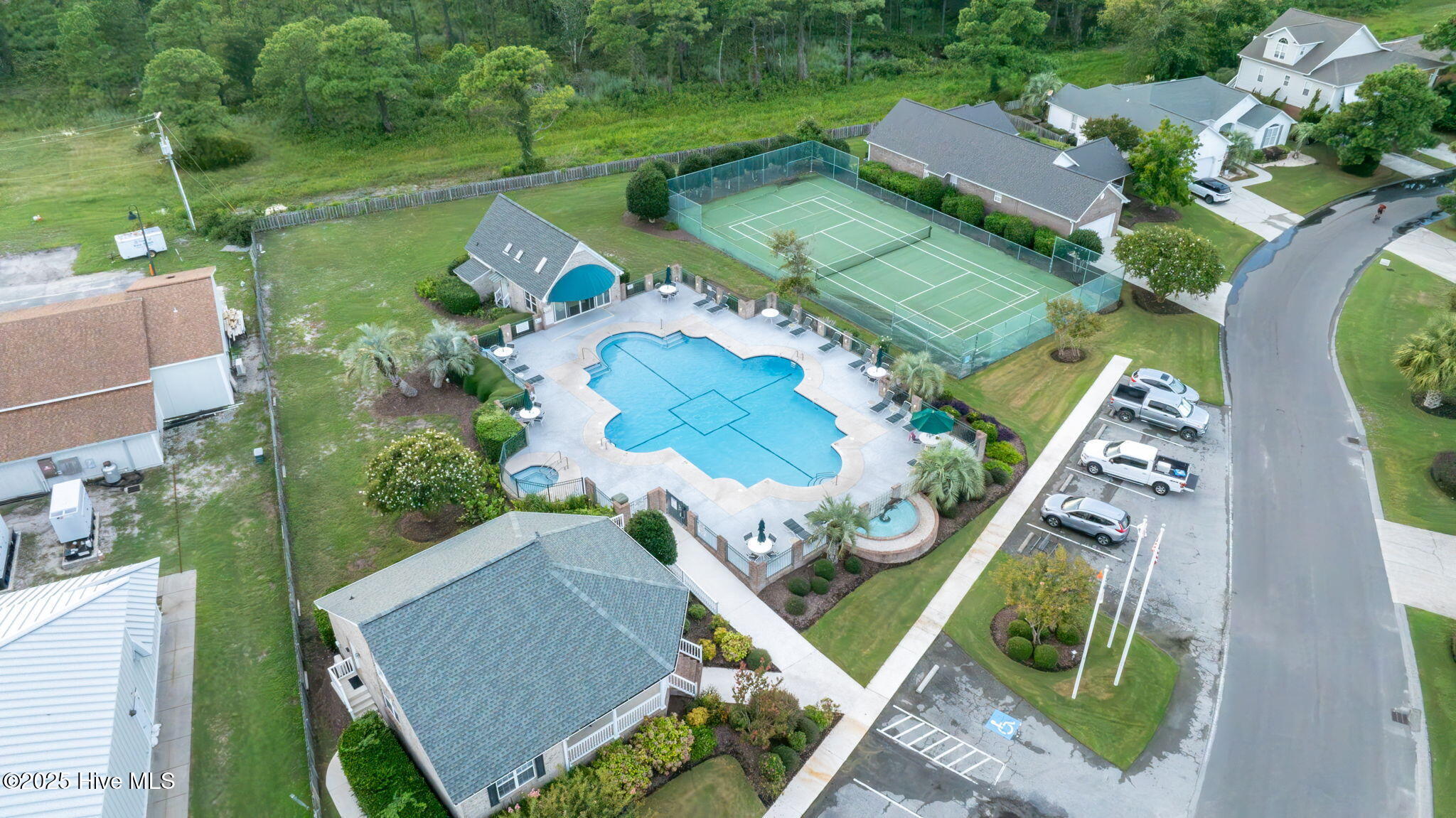 512 Shell Drive, Kure Beach, NC 28449 – photo 3: Clubhouse, Pool, Tennis
