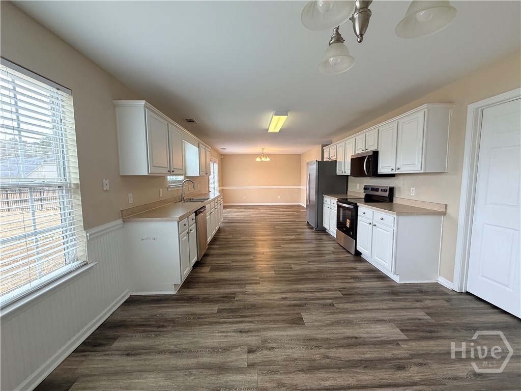 Homes for sale in Port Wentworth, GA | 4 Laurel Ln, Port Wentworth, GA 31407 | MLS# SA349703