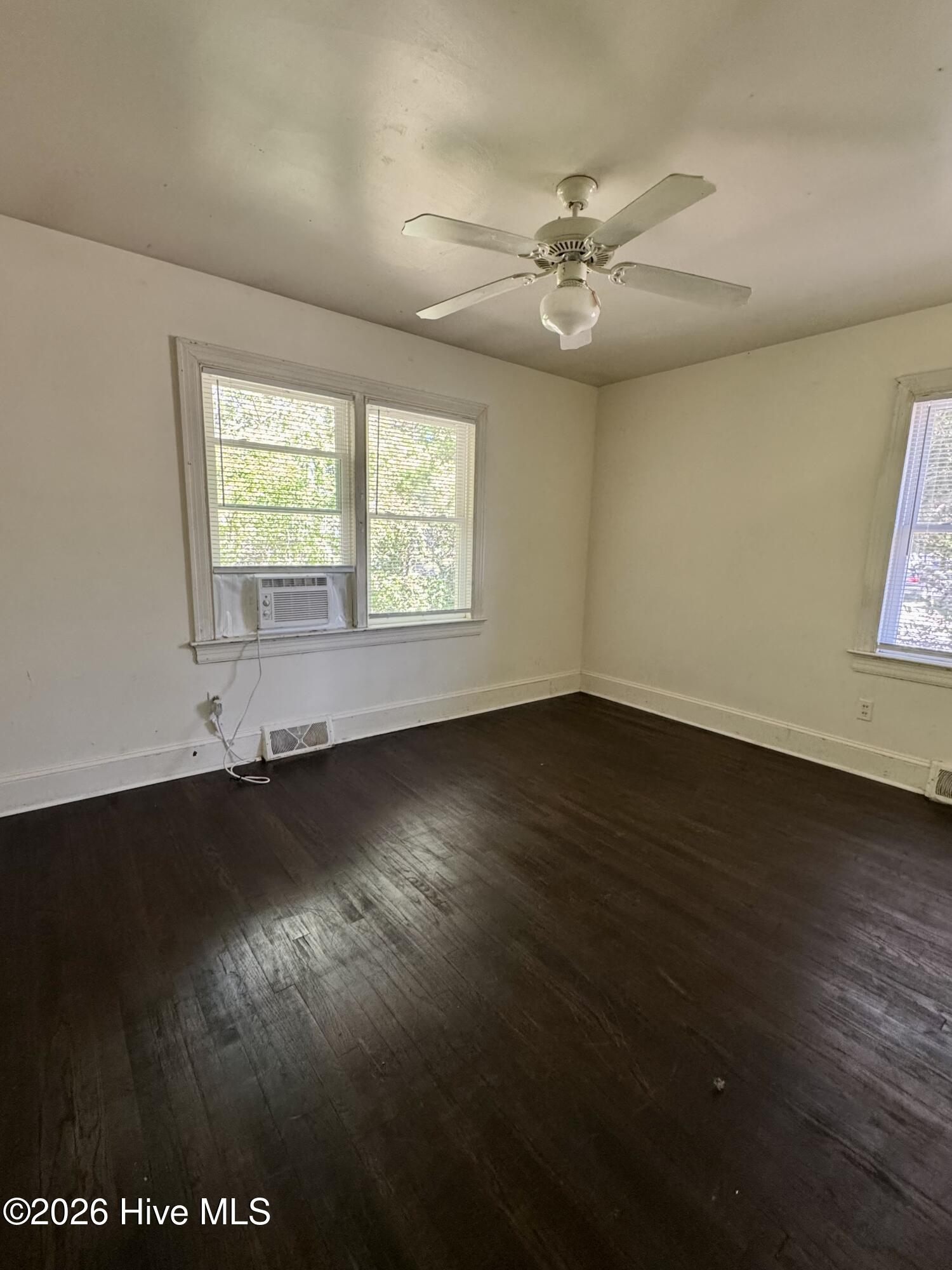 607 E 4th Street, Greenville, NC, 27858