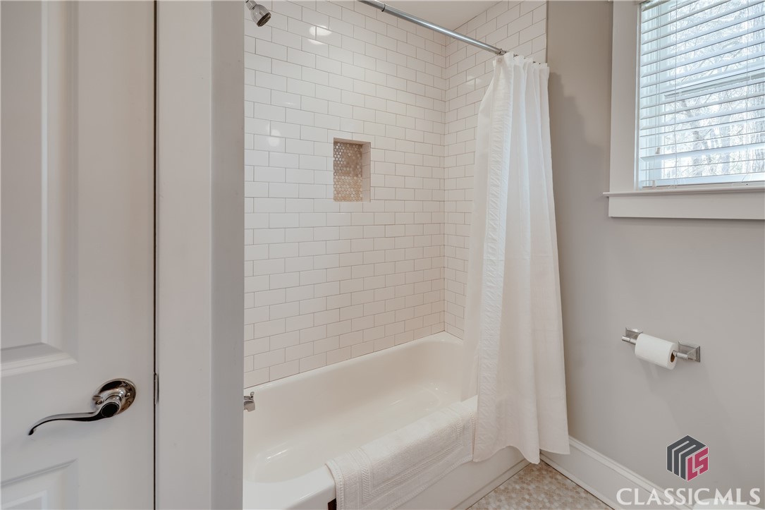 204 Gran Ellen Drive