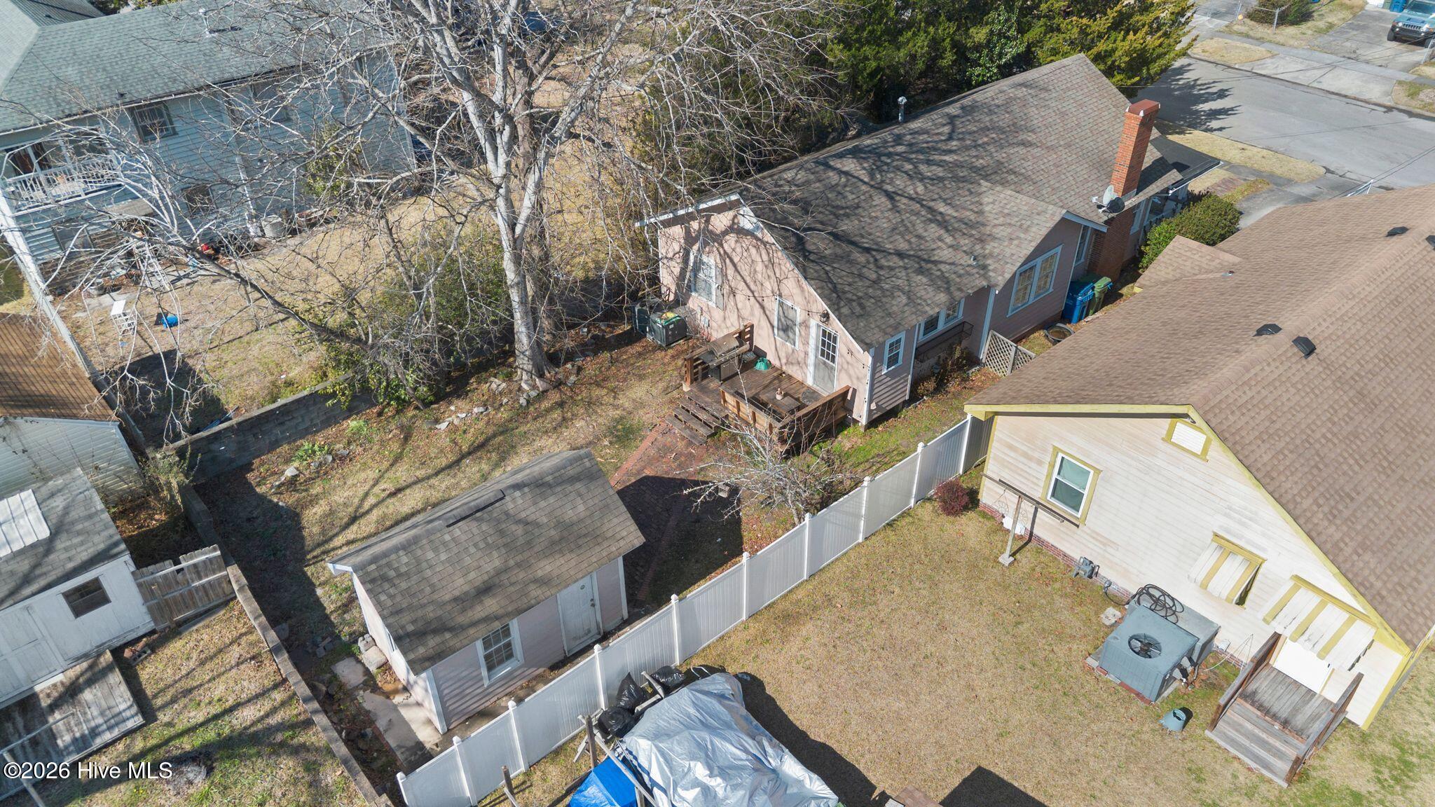 100554931 | Photo 46