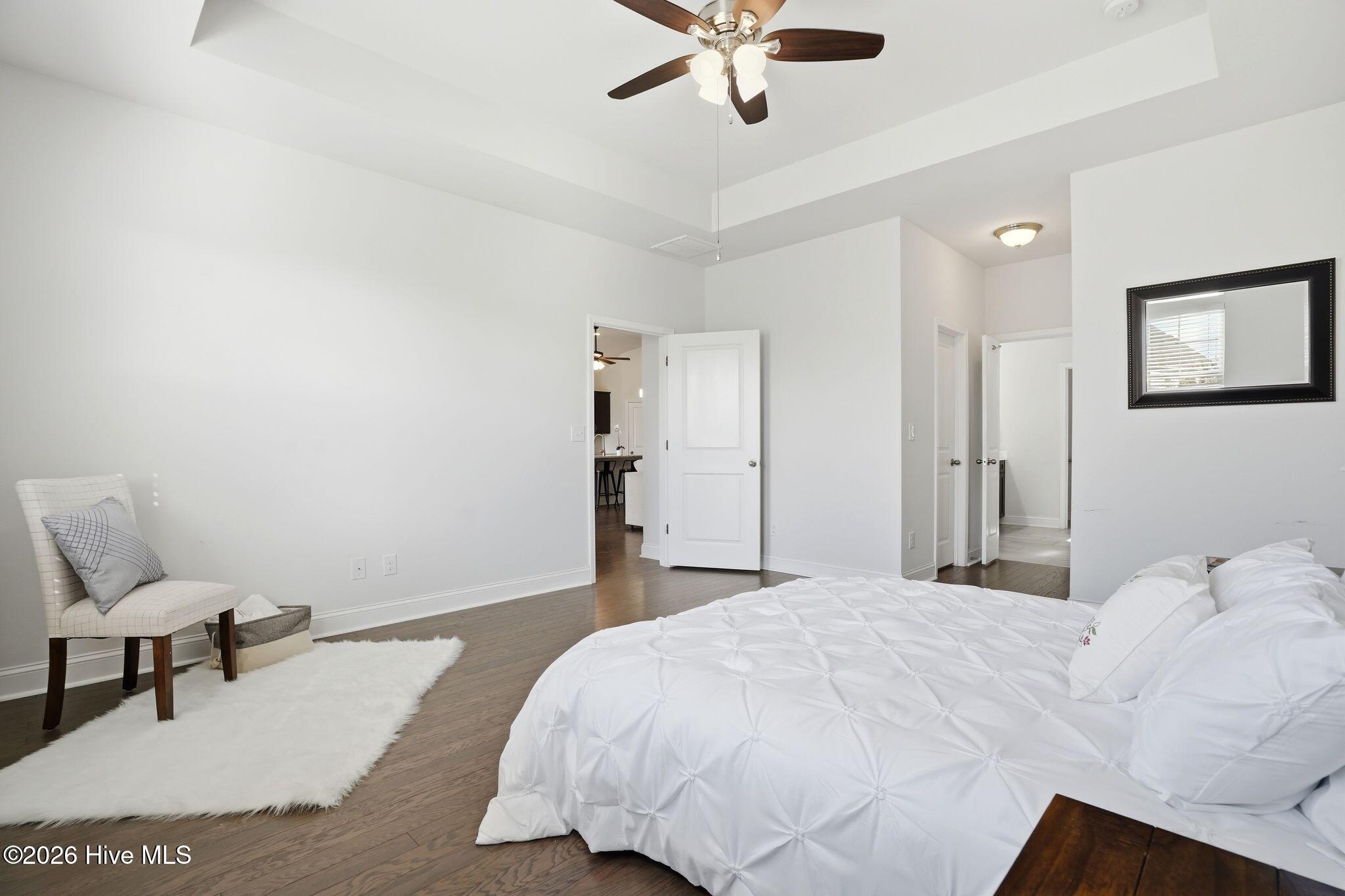 100560462 | Photo 38