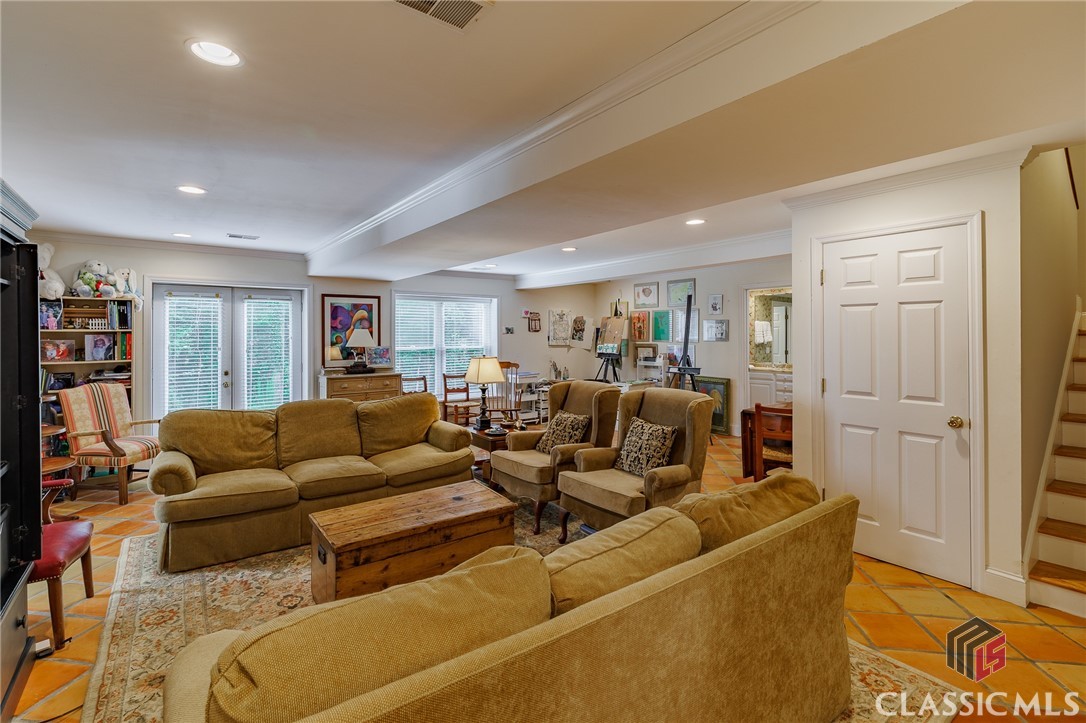 1060 Woodhollow Lane