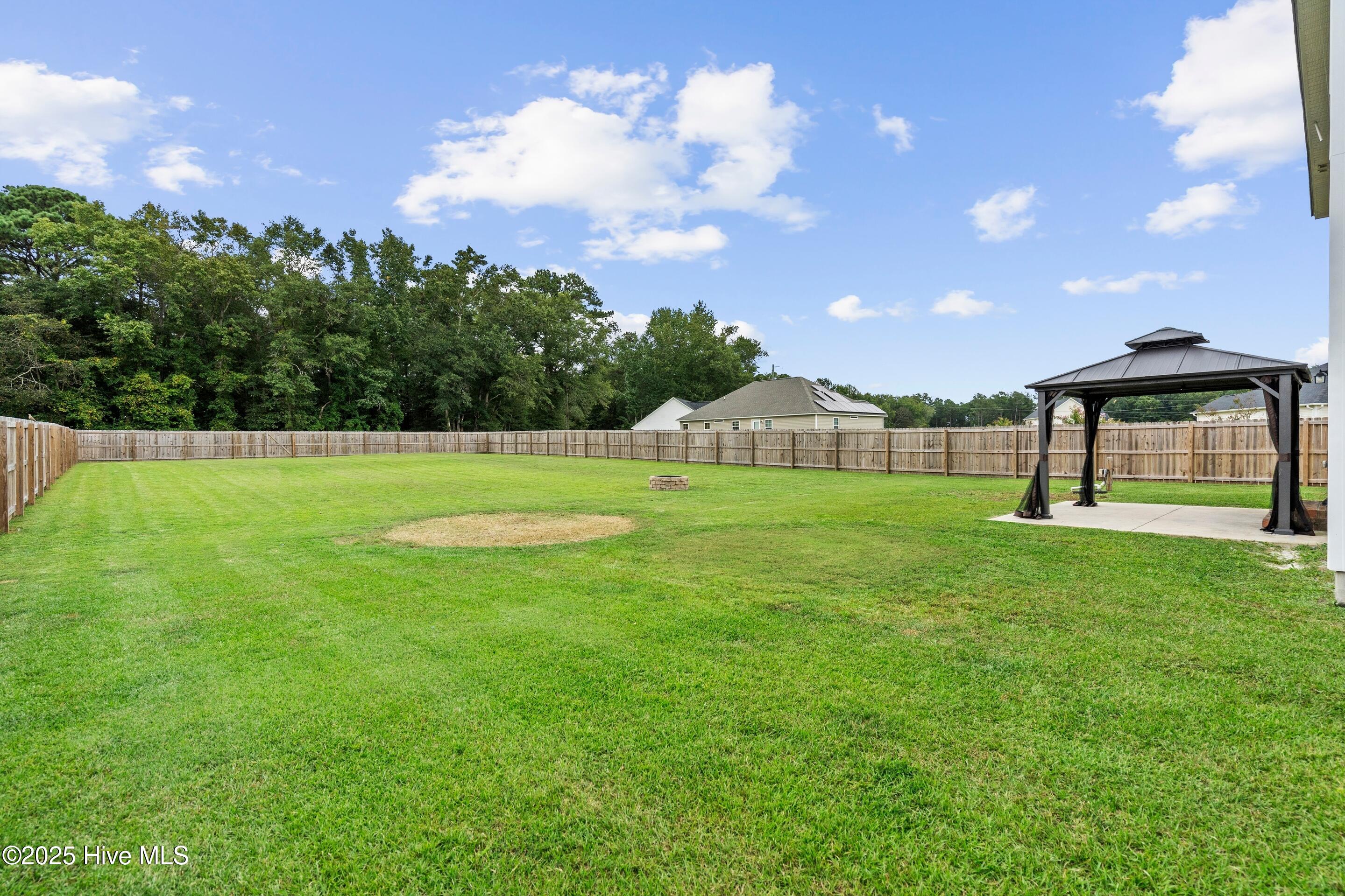 100530674 | Photo 36