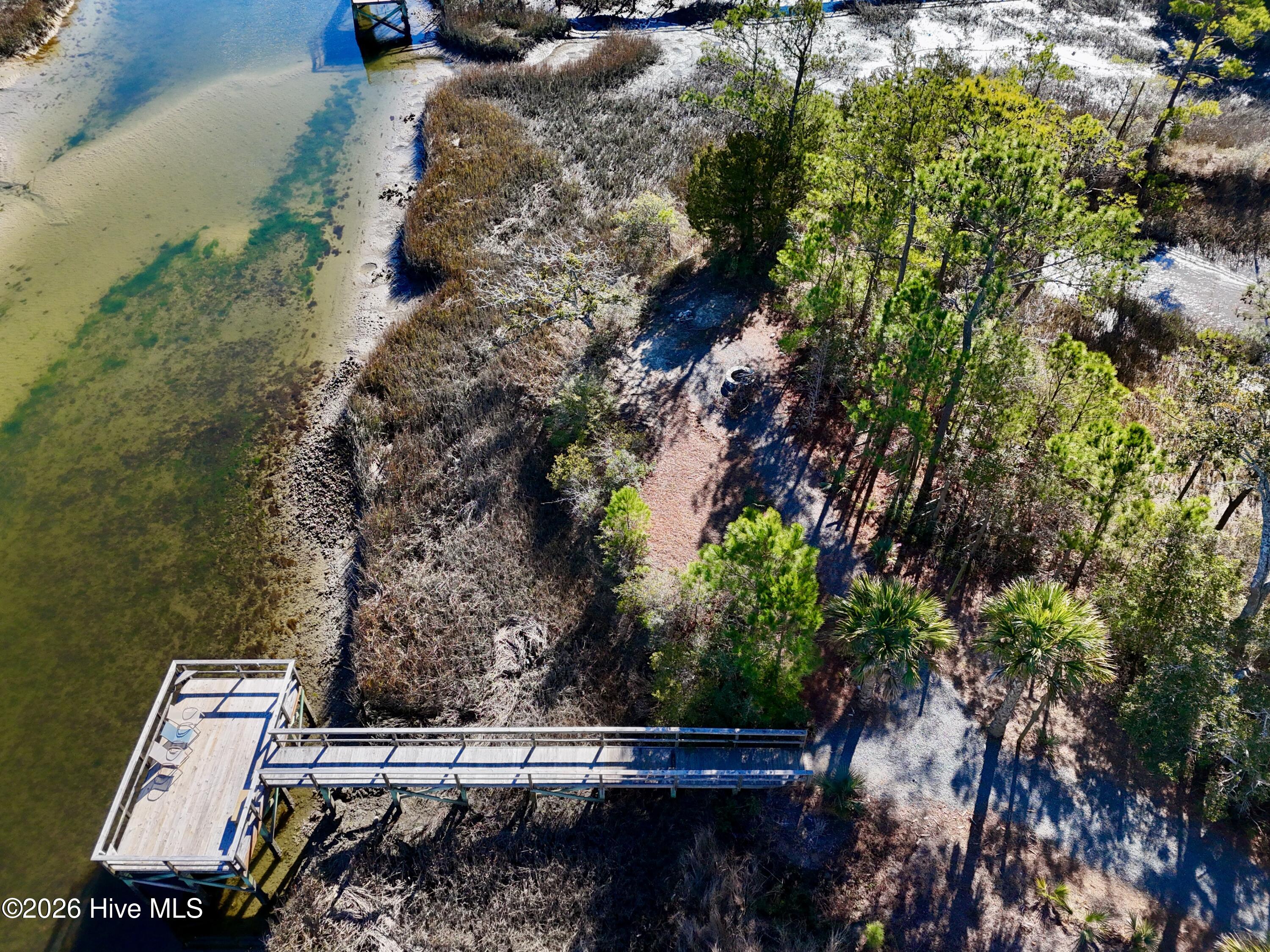 100549174 | Photo 66