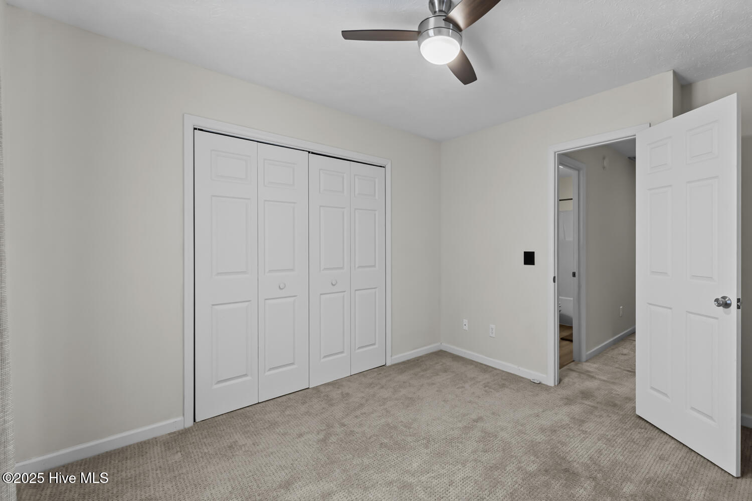 100507722 | Photo 27