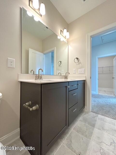 100553886 | Photo 46