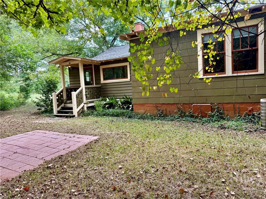 500 Gaines School Road