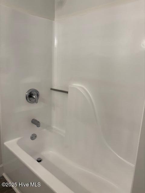 100530807 | Photo 26