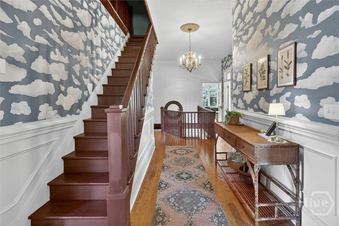 Second floor landing