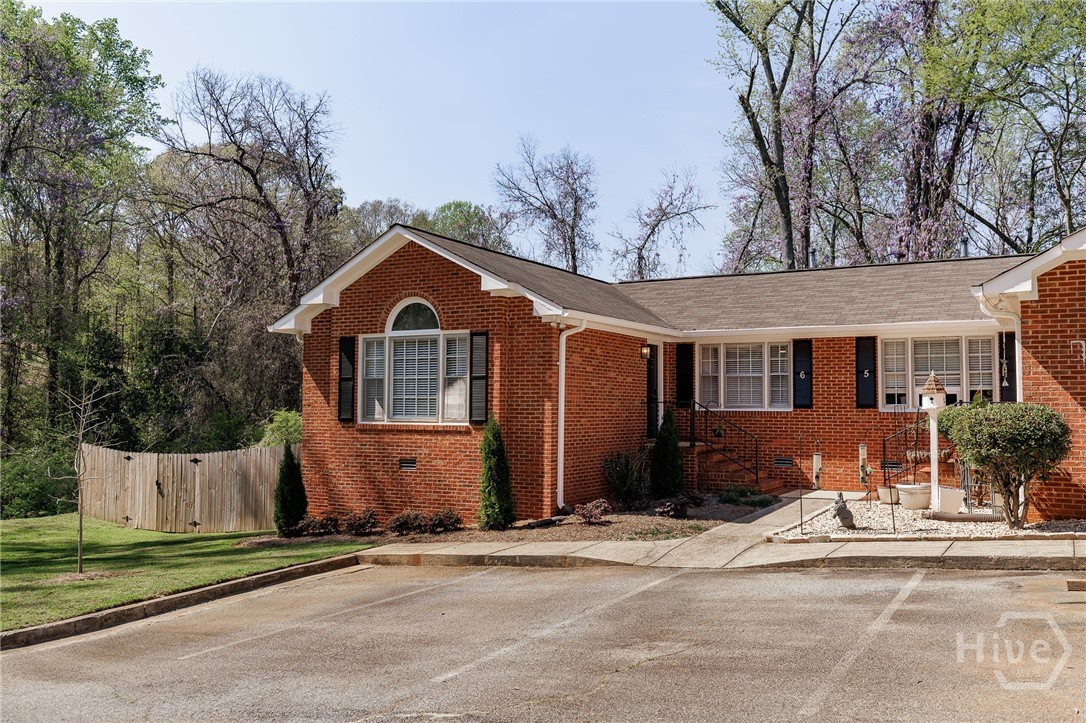 17 Harden Hill Road 106