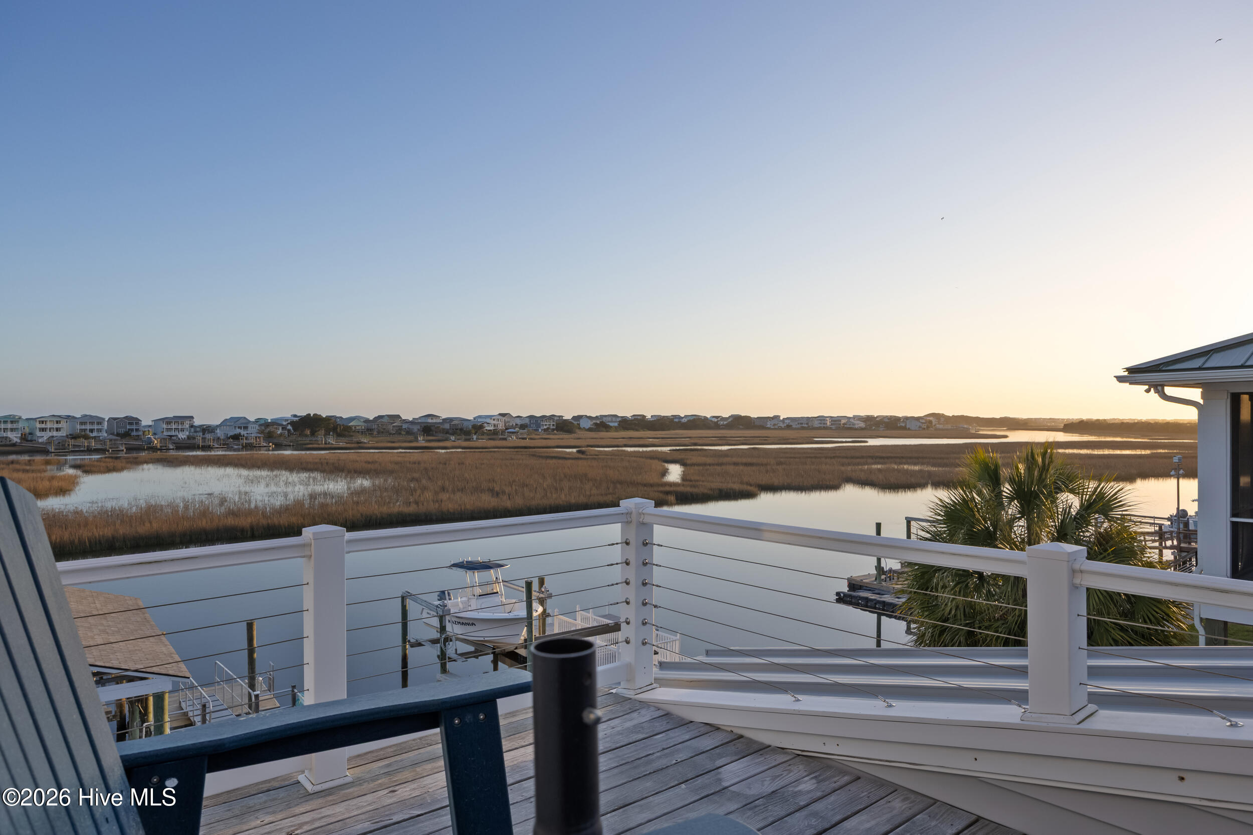 100564811 | Photo 30