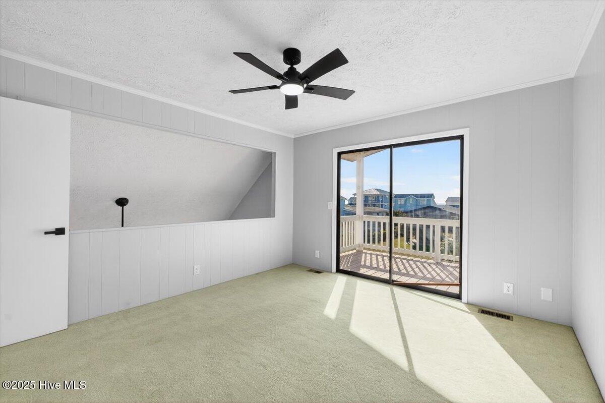 100531909 | Photo 23