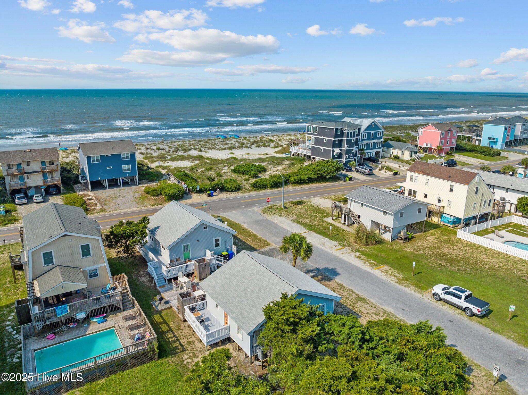 100537194 | Photo 59