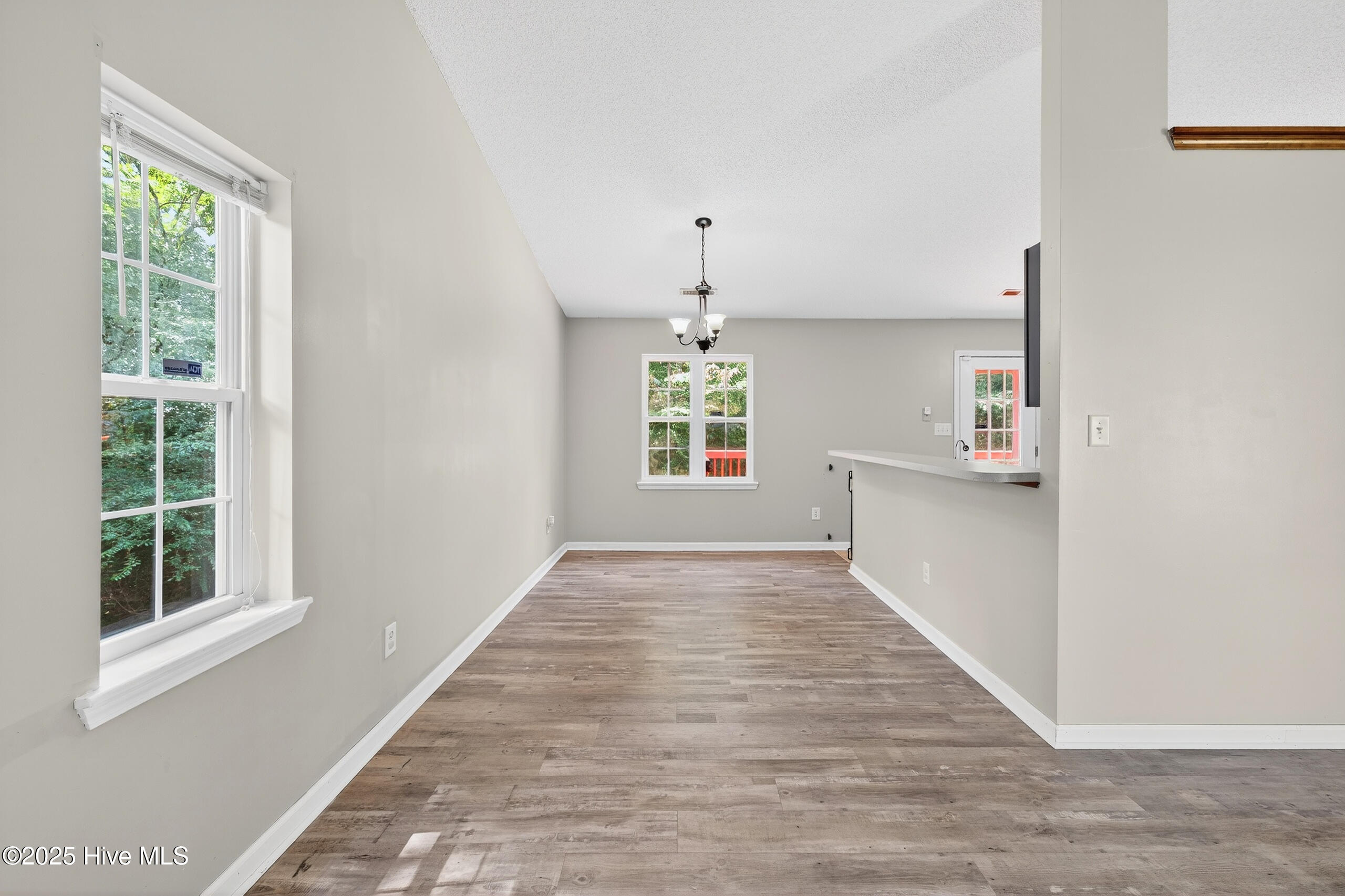205 Bishop Drive, Jacksonville, NC 28540 – photo 7: 07