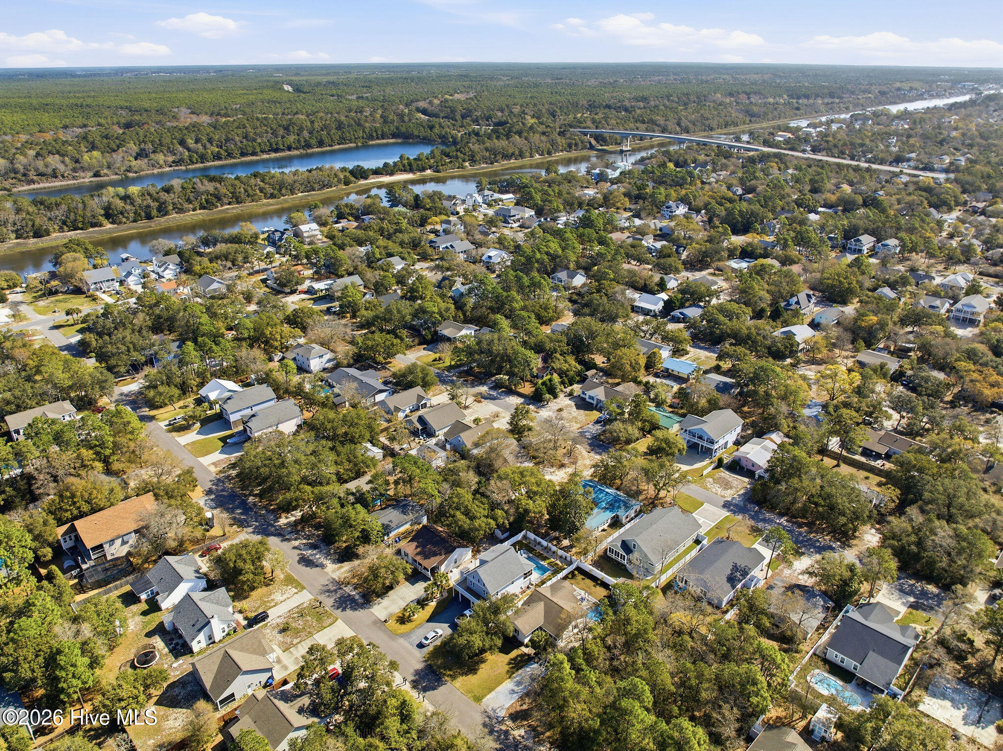 100564748 | Photo 65