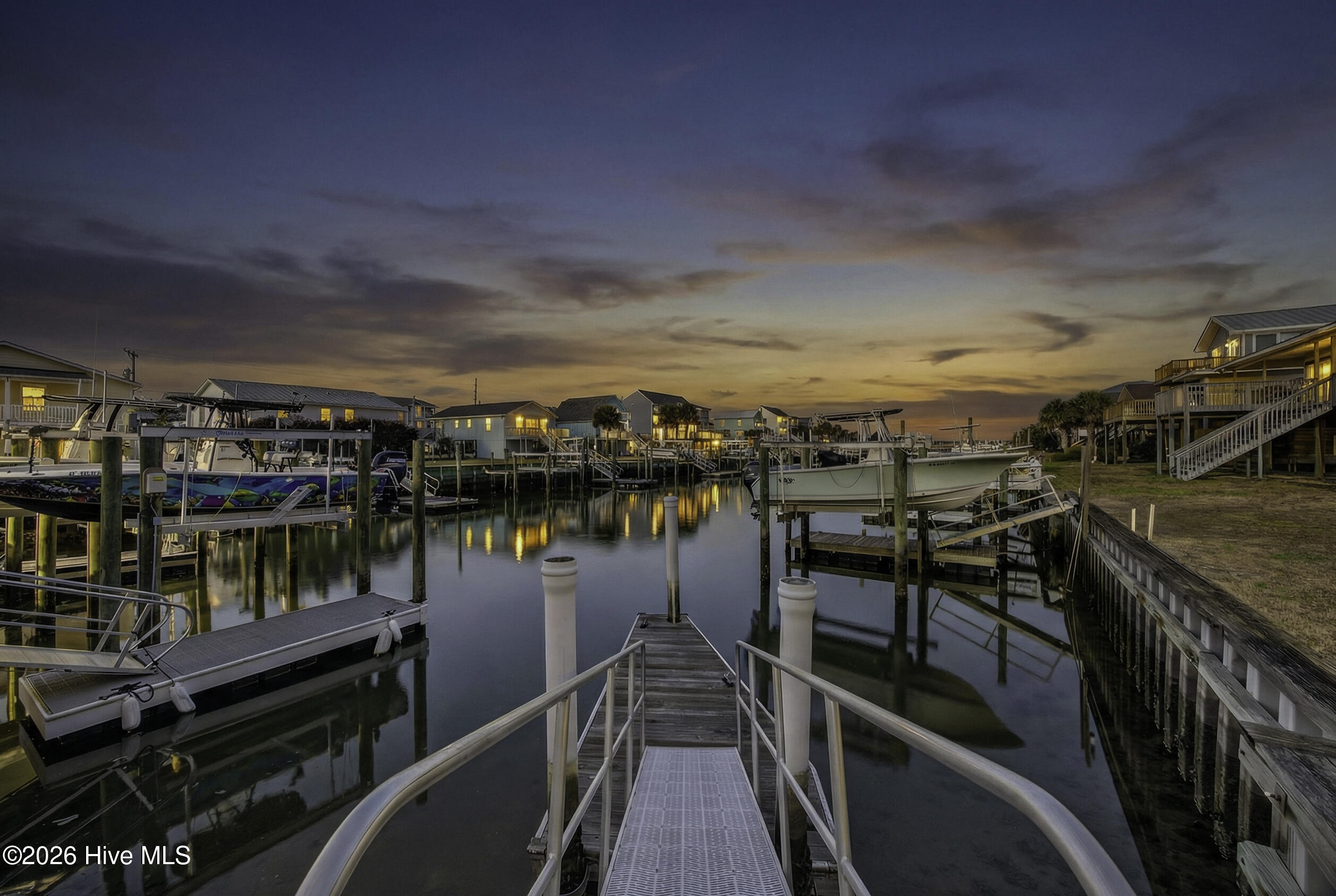 103 Mcleod Avenue, Topsail Beach, NC, 28445