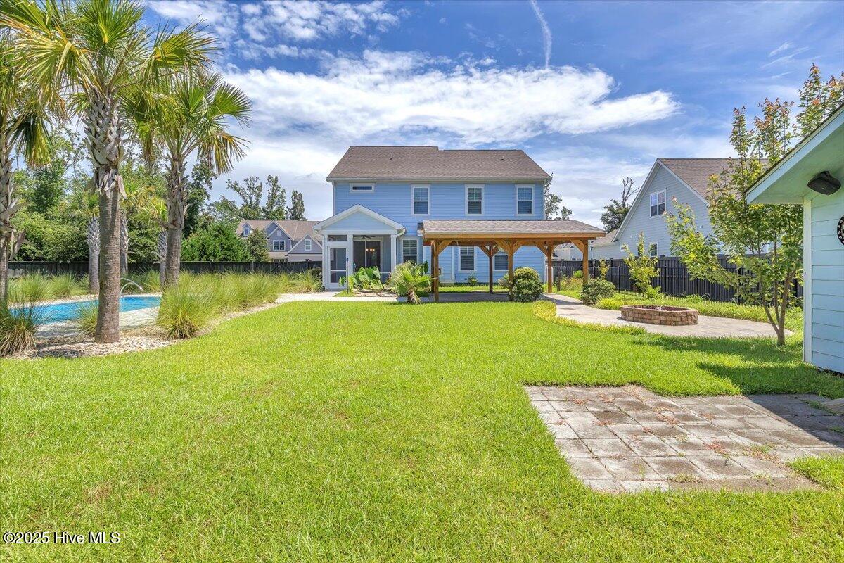 100523445 | Photo 62