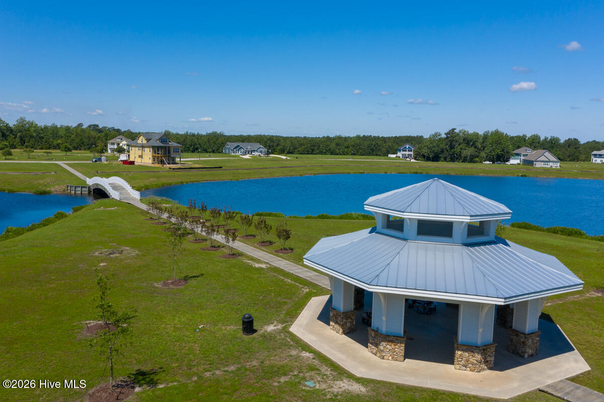 100553596 | Photo 61