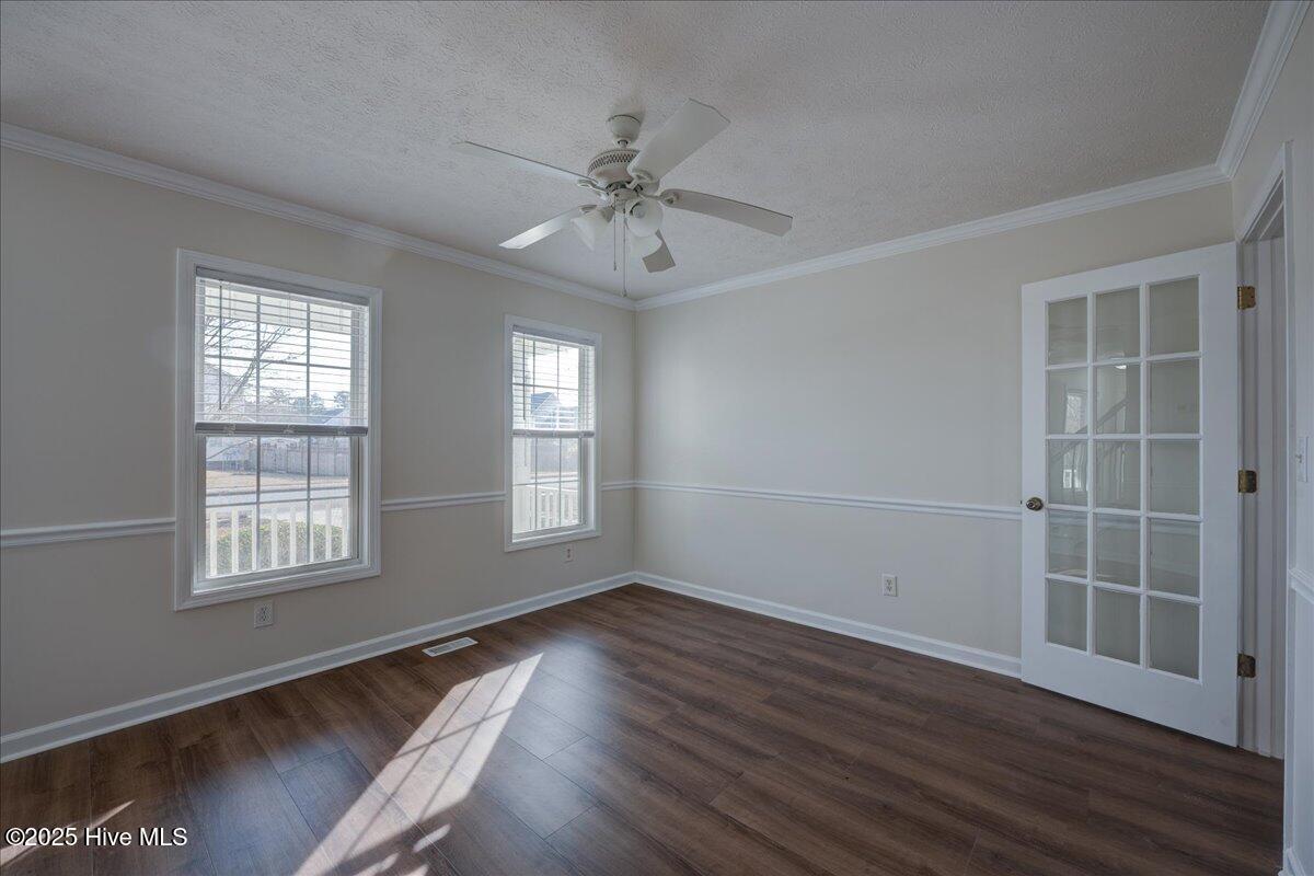 100546036 | Photo 28