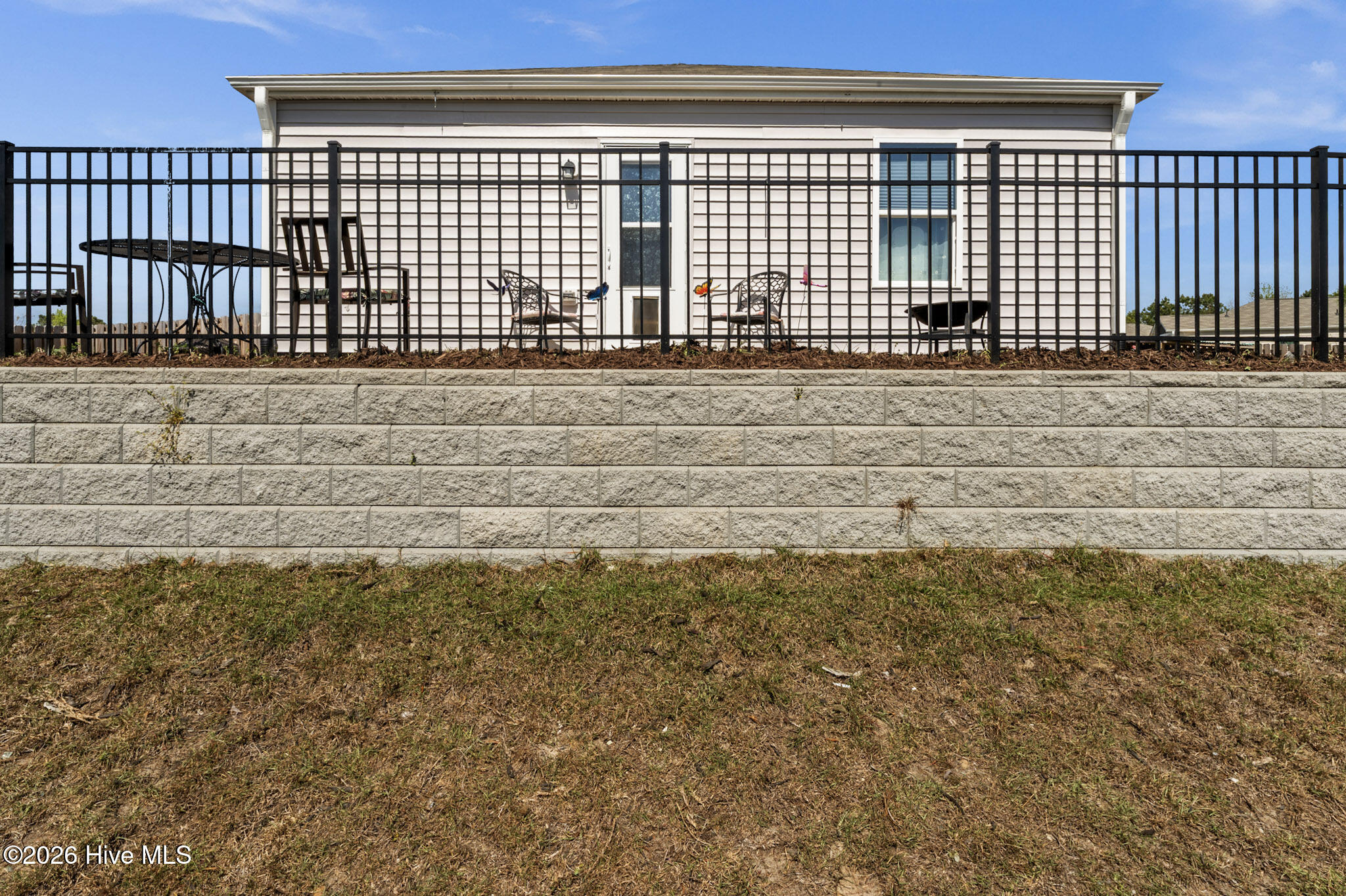 100566662 | Photo 27