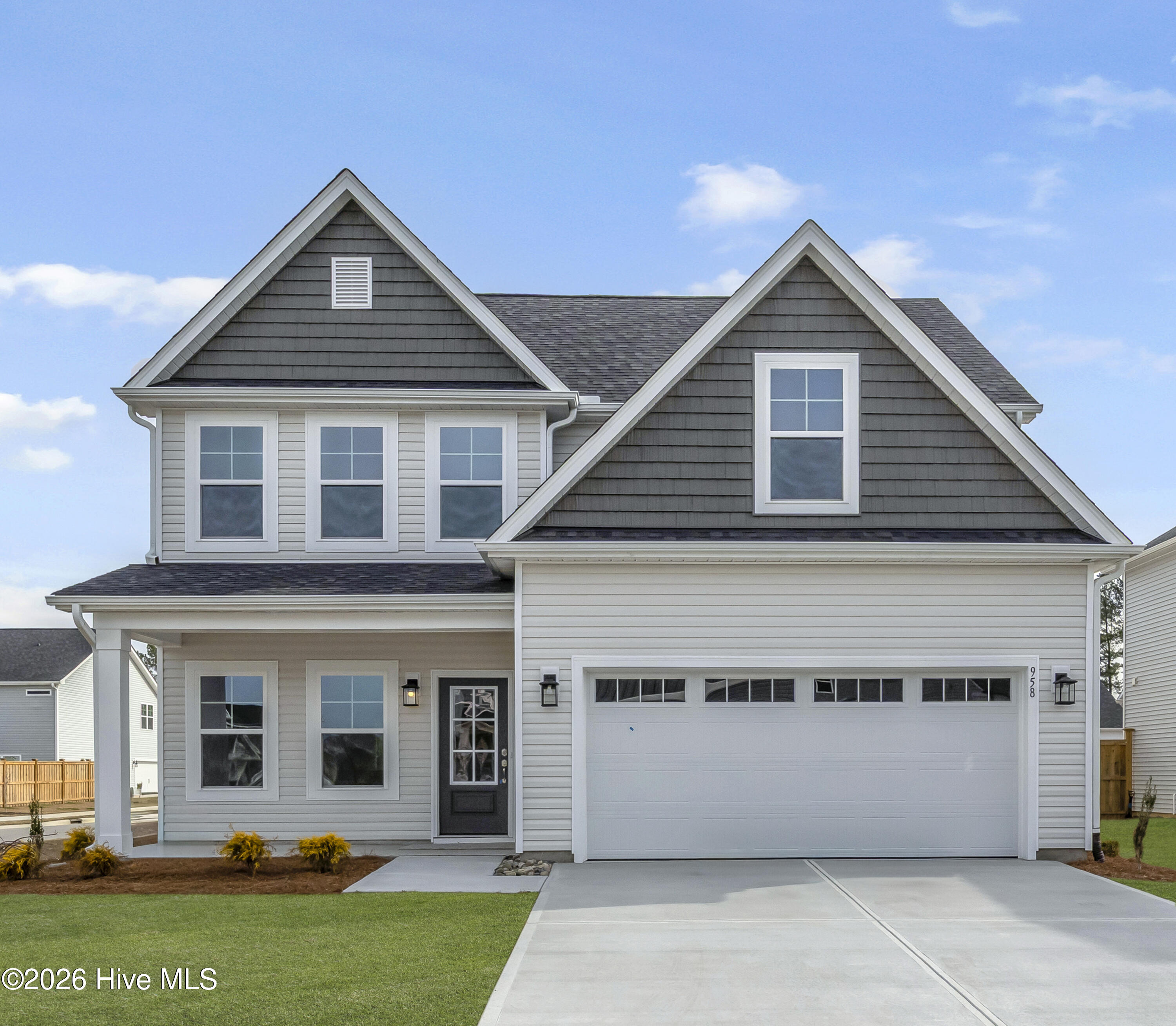 100552791 | Photo 68