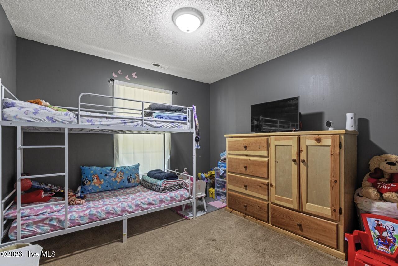 100567883 | Photo 17