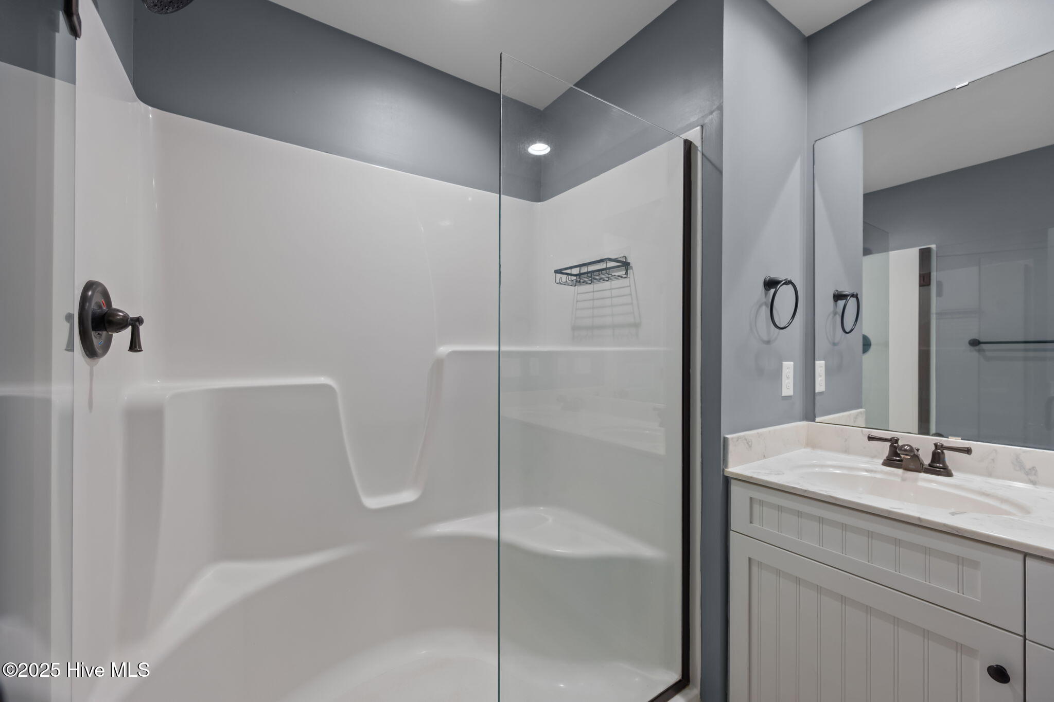 100544347 | Photo 24