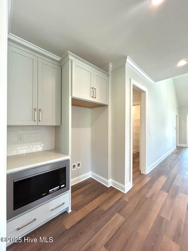 100510187 | Photo 24