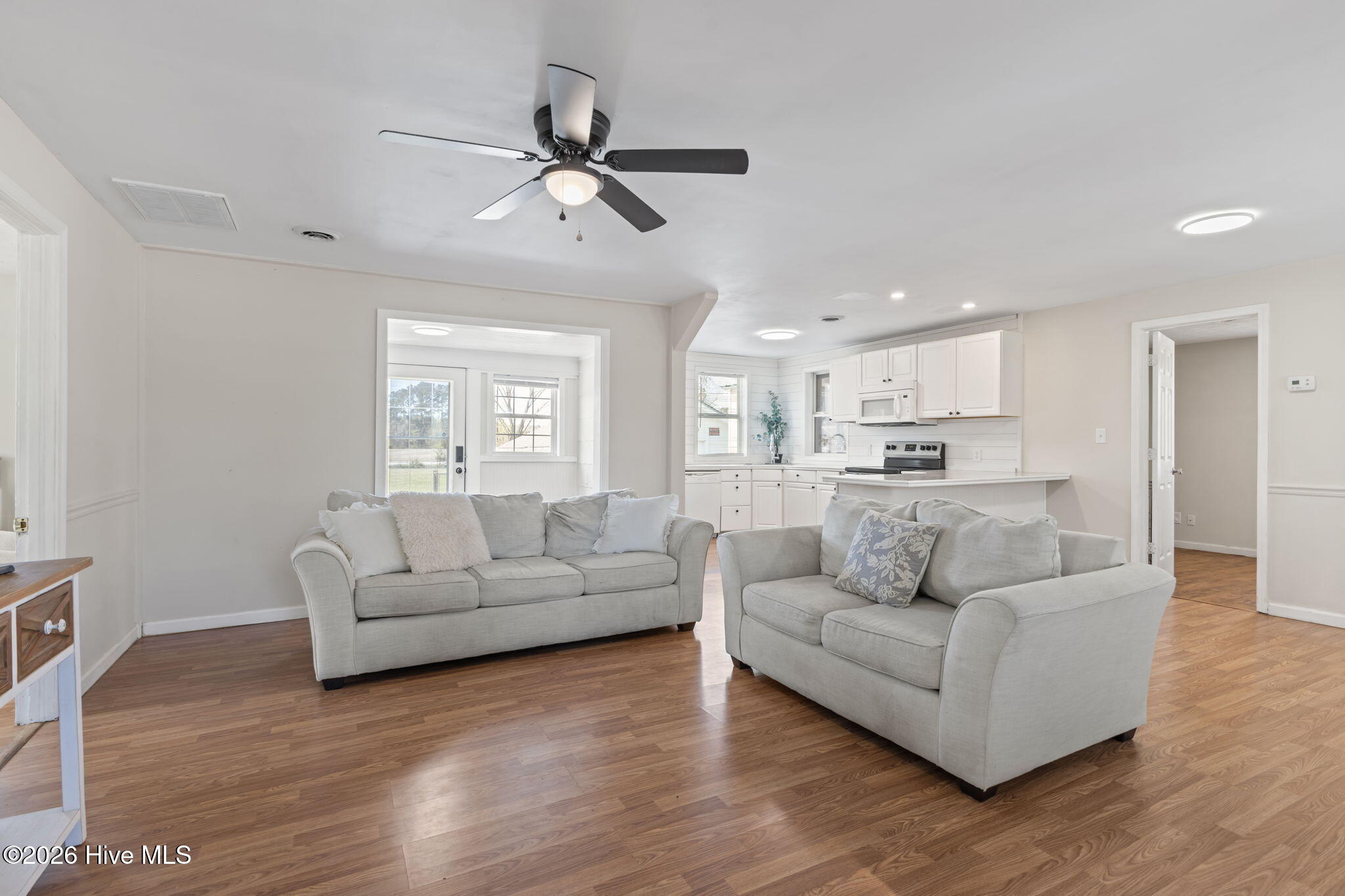 5217 Highway 101,Newport
