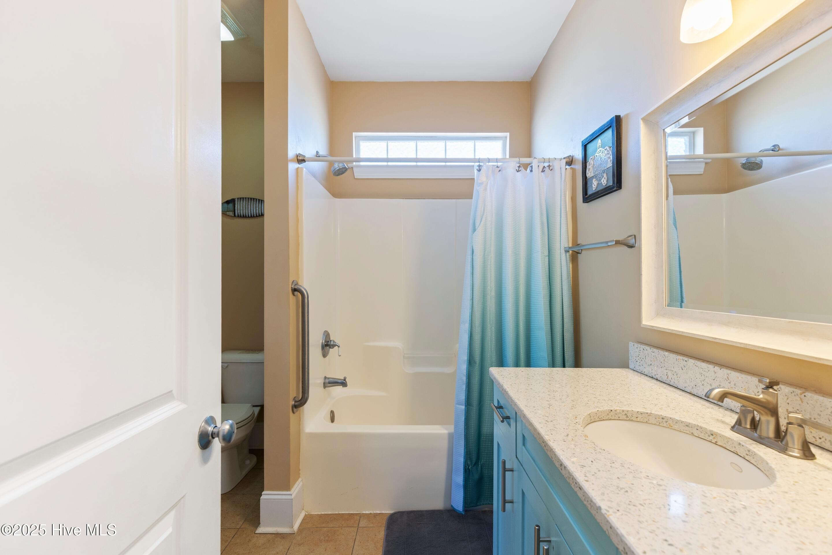 100546676 | Photo 22