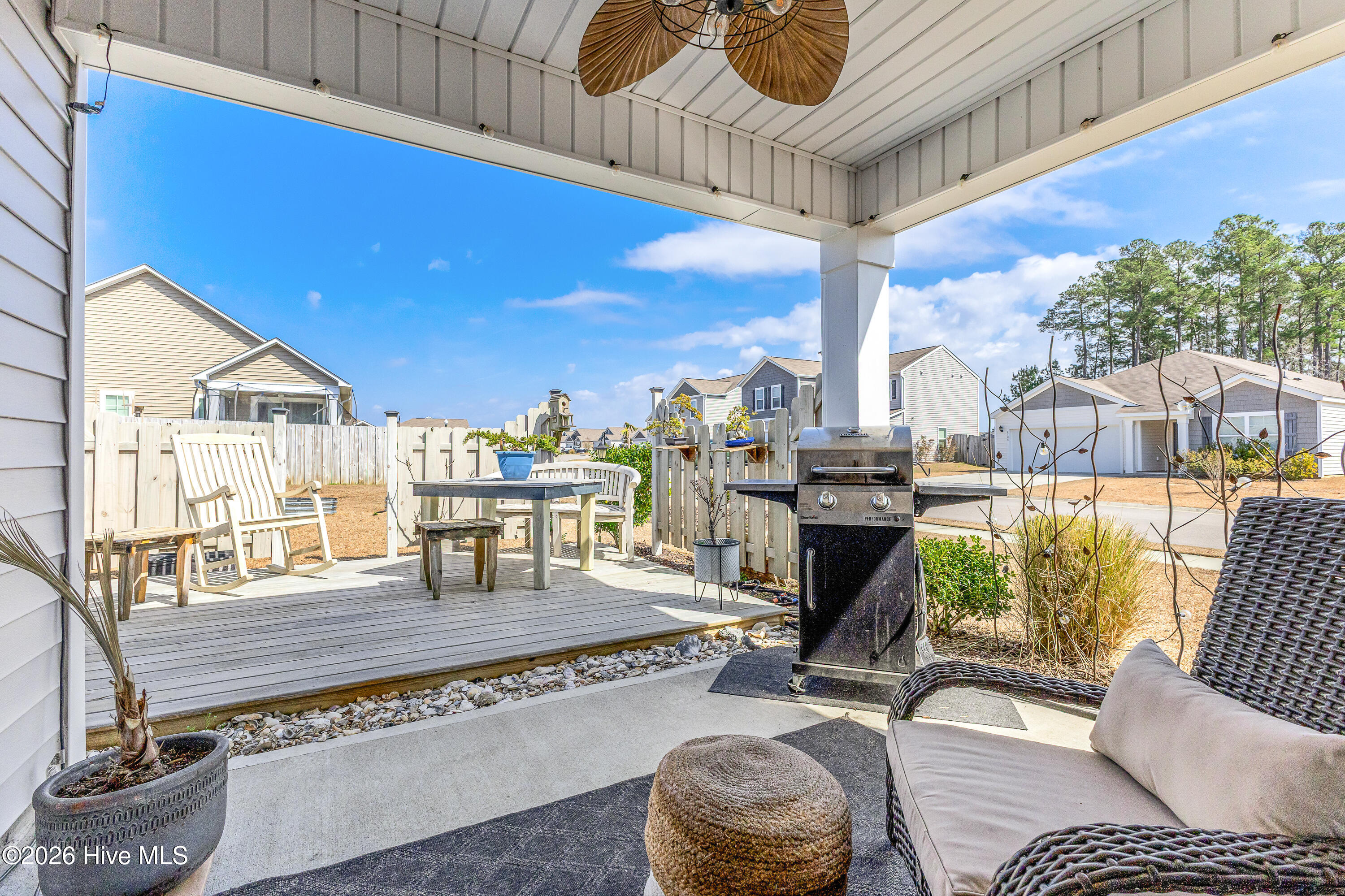 100559432 | Photo 33