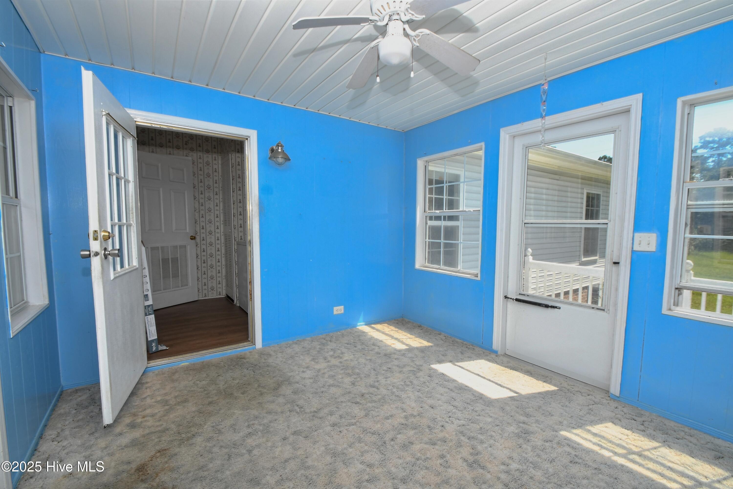 759 Carolina Street SW, Calabash, NC 28467 – photo 10: Sunroom
