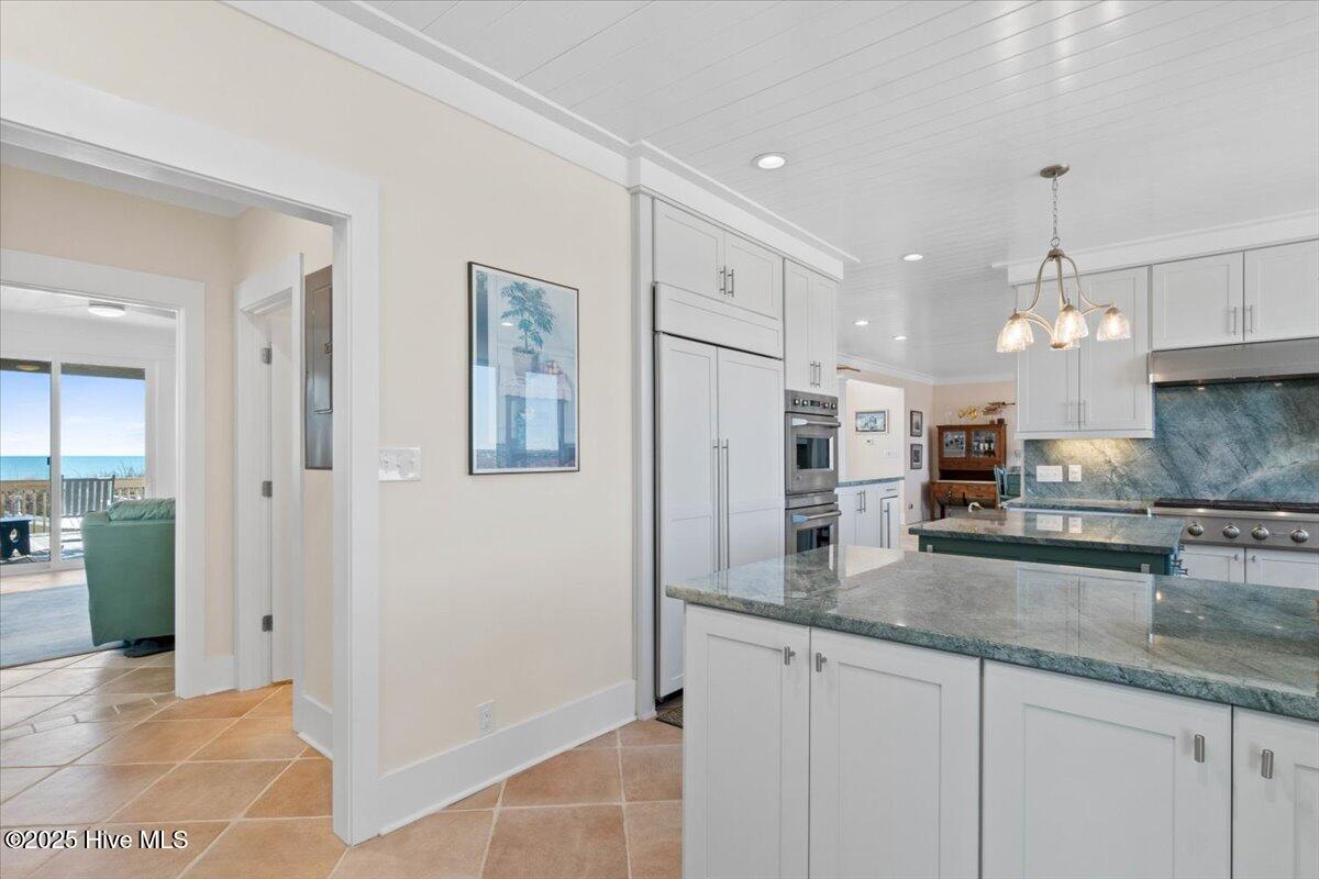 100491372 | Photo 37