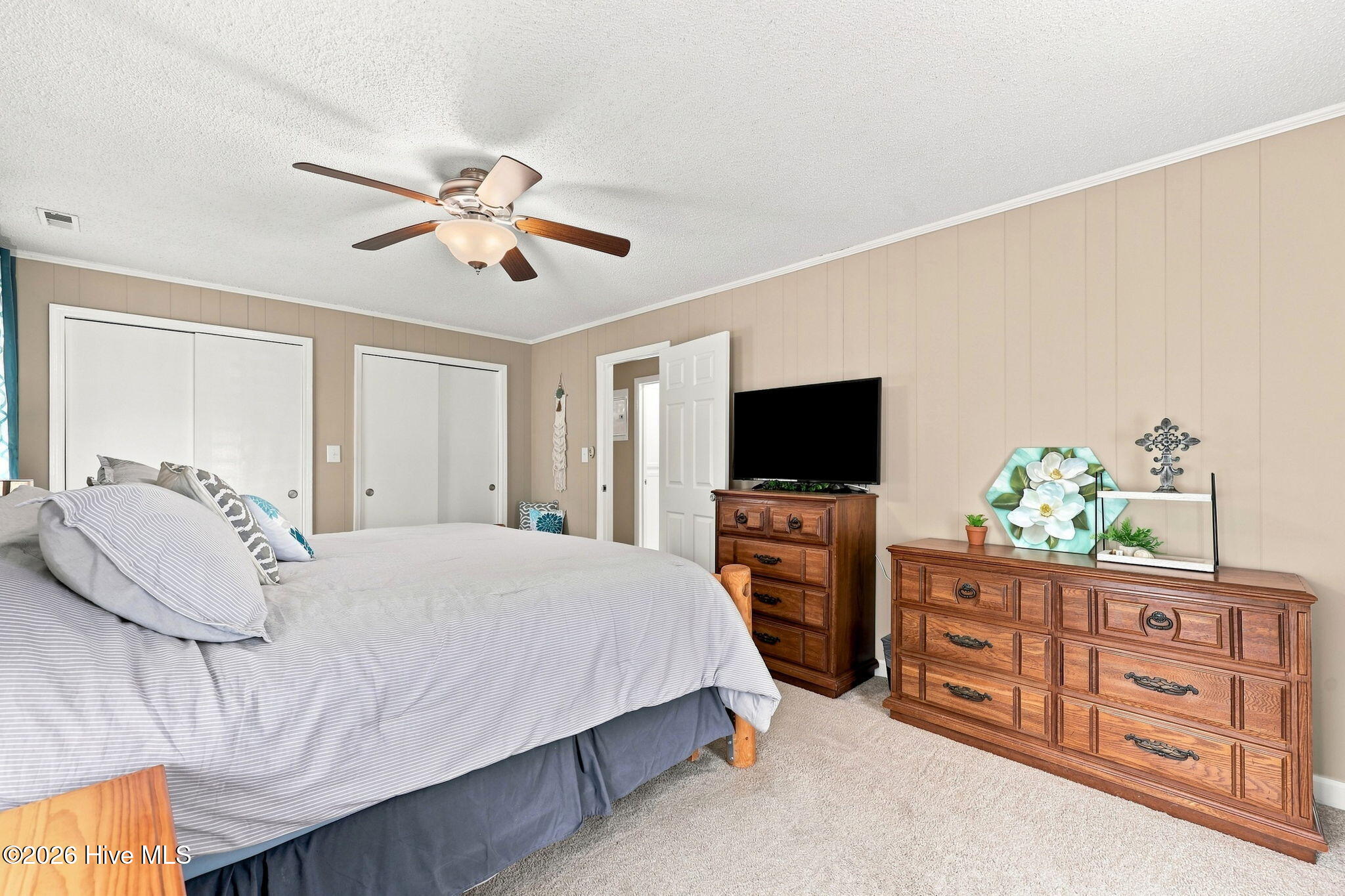 2610 W Forest Drive,Newport