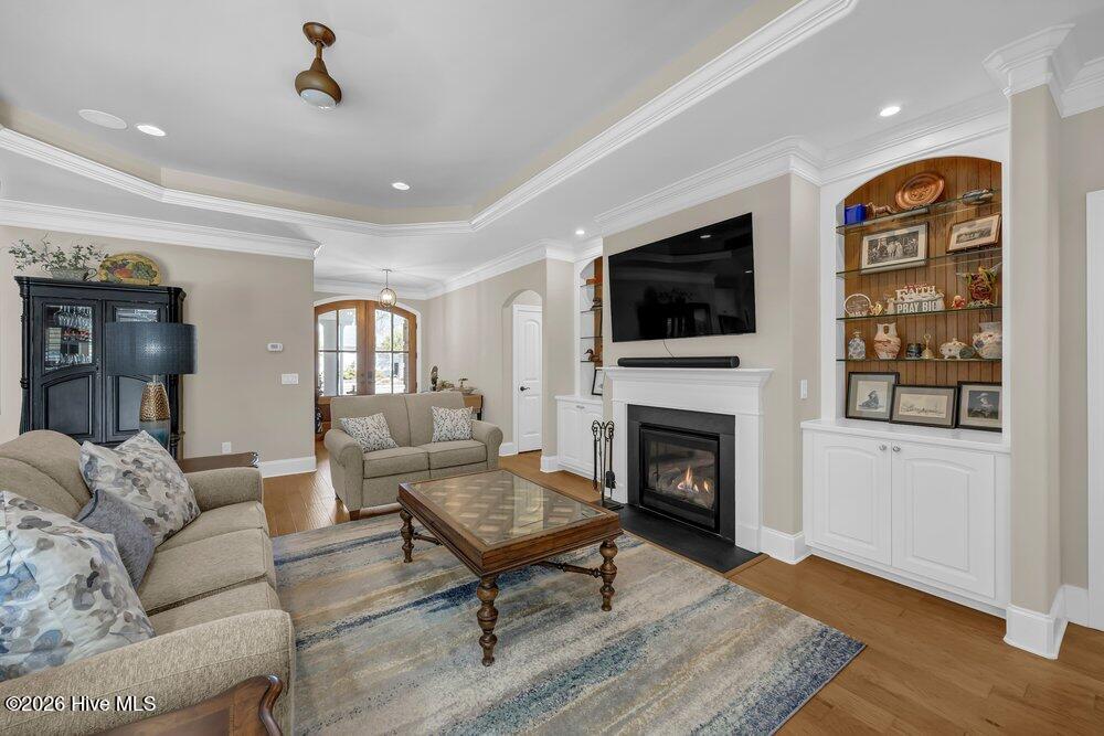 100553268 | Photo 11