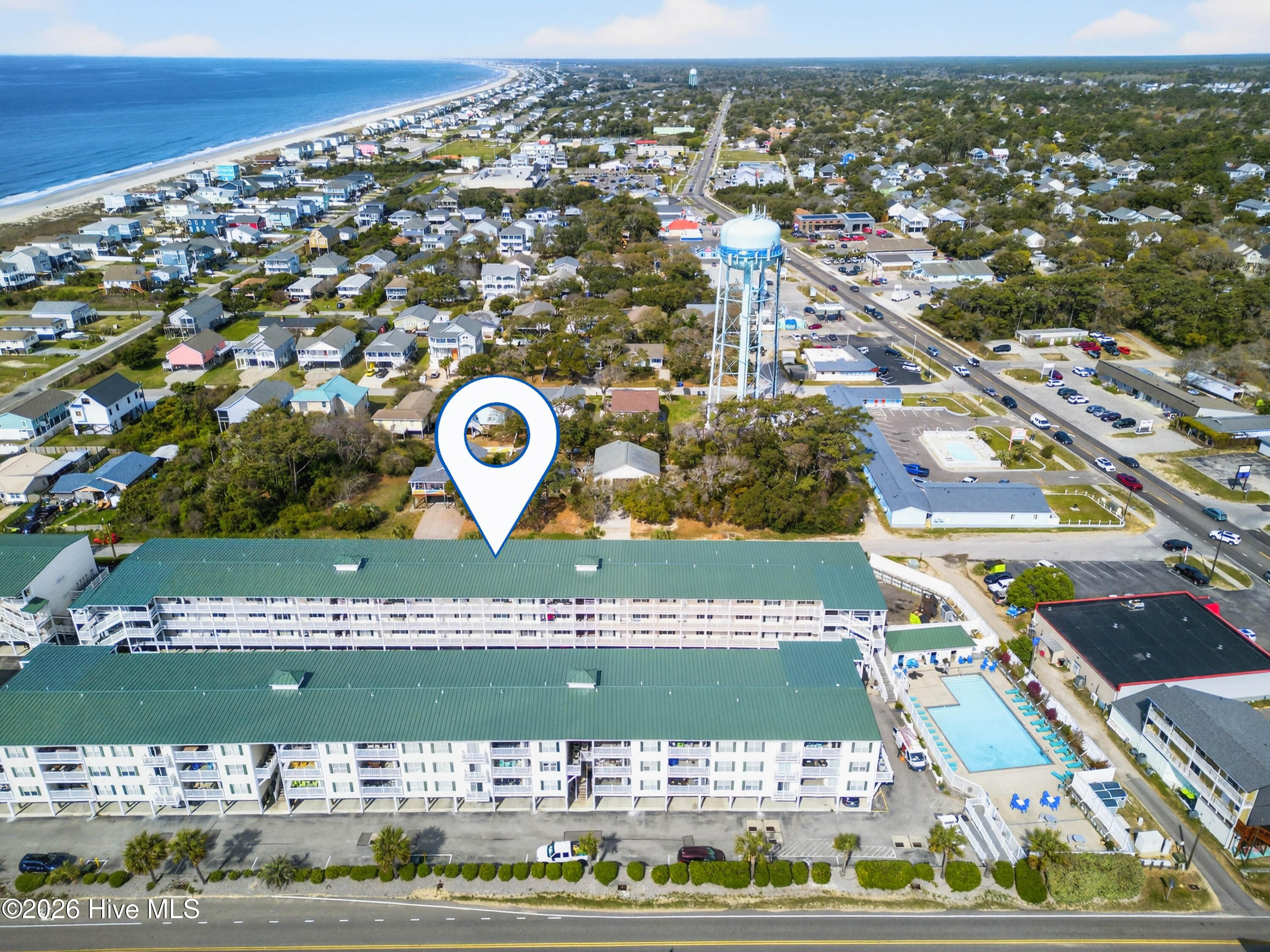 100563850 | Photo 26