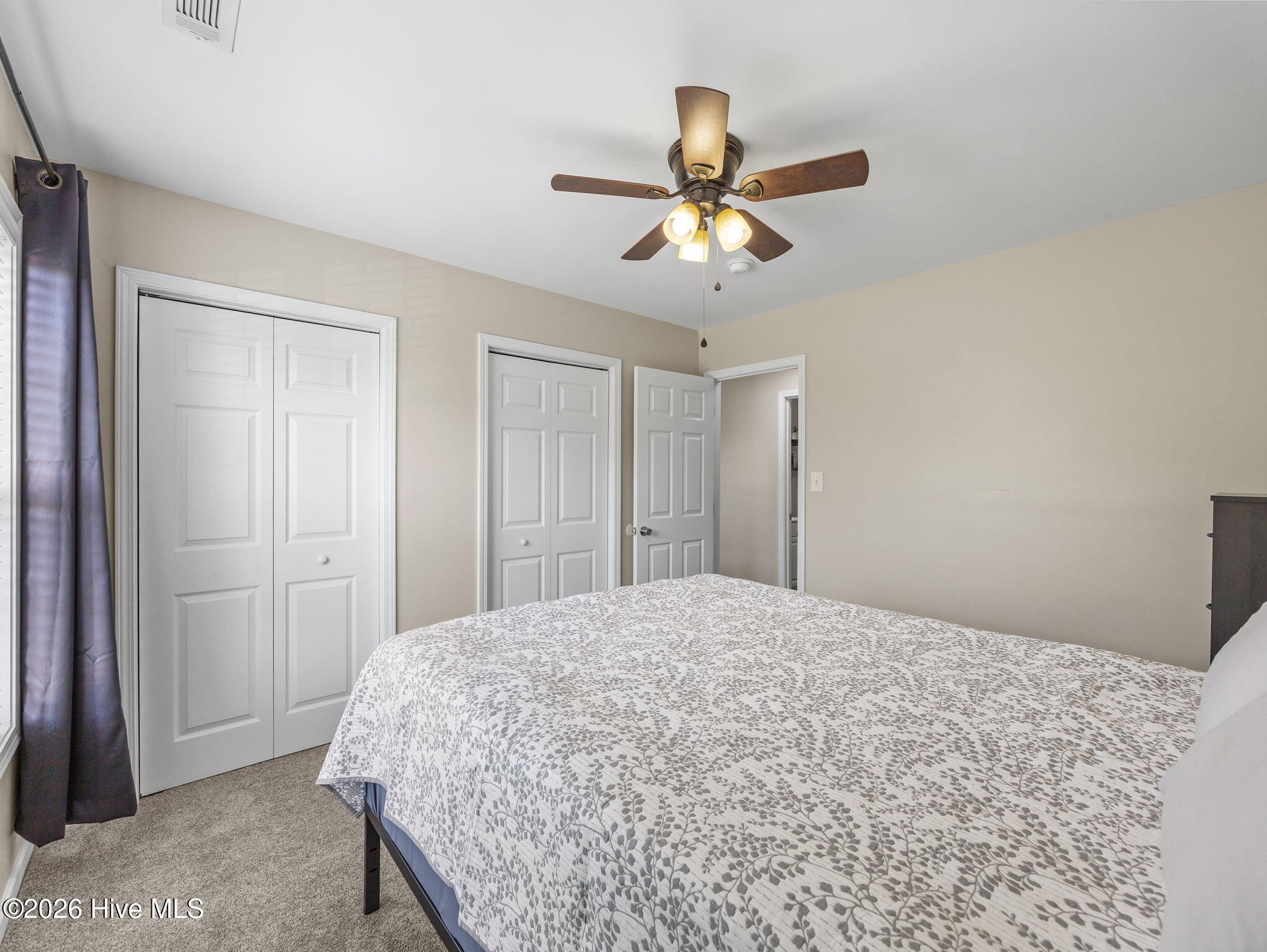 100567456 | Photo 29