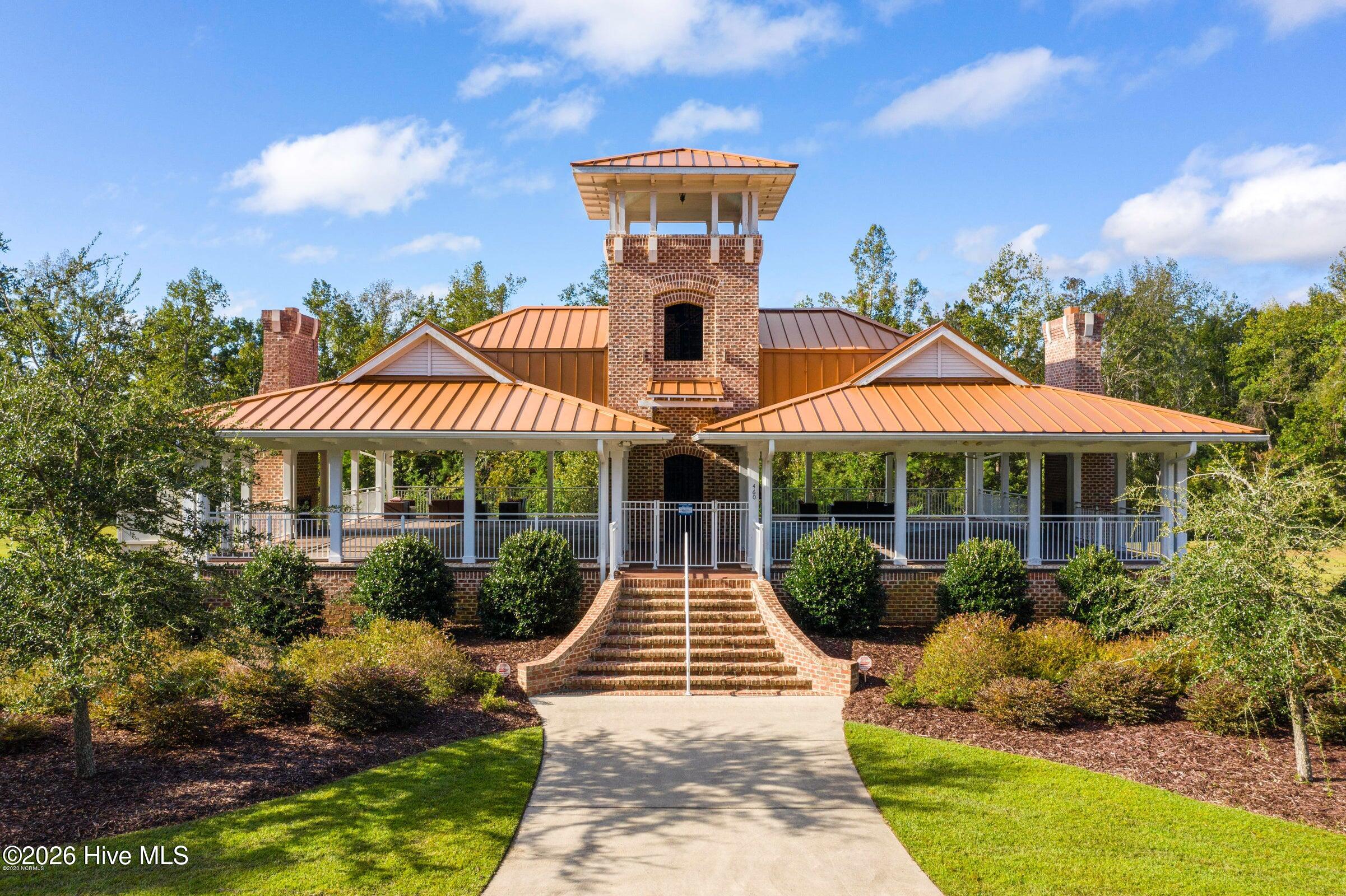 100564868 | Photo 61