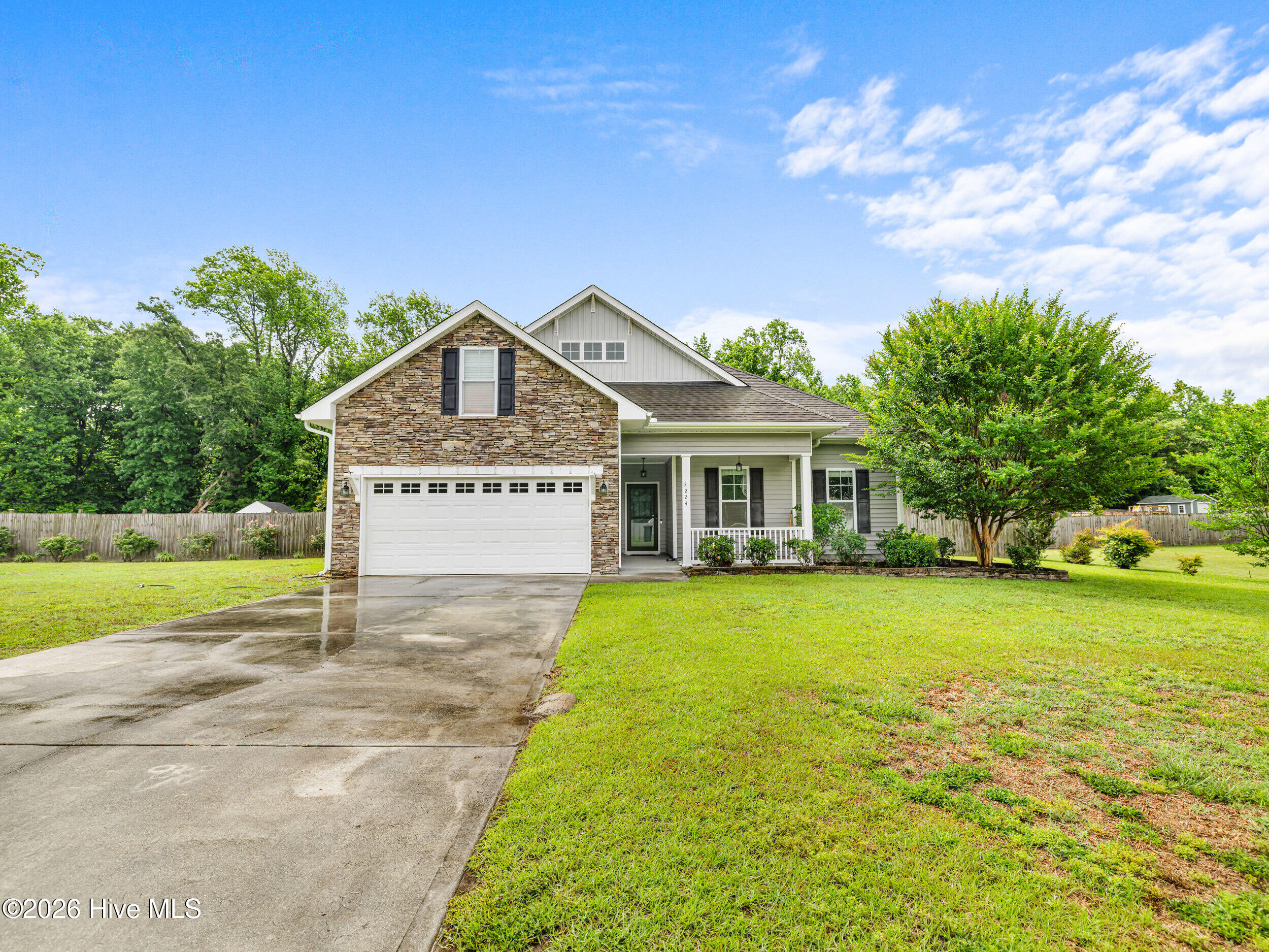 224 Blue Creek Farms Drive,Jacksonville