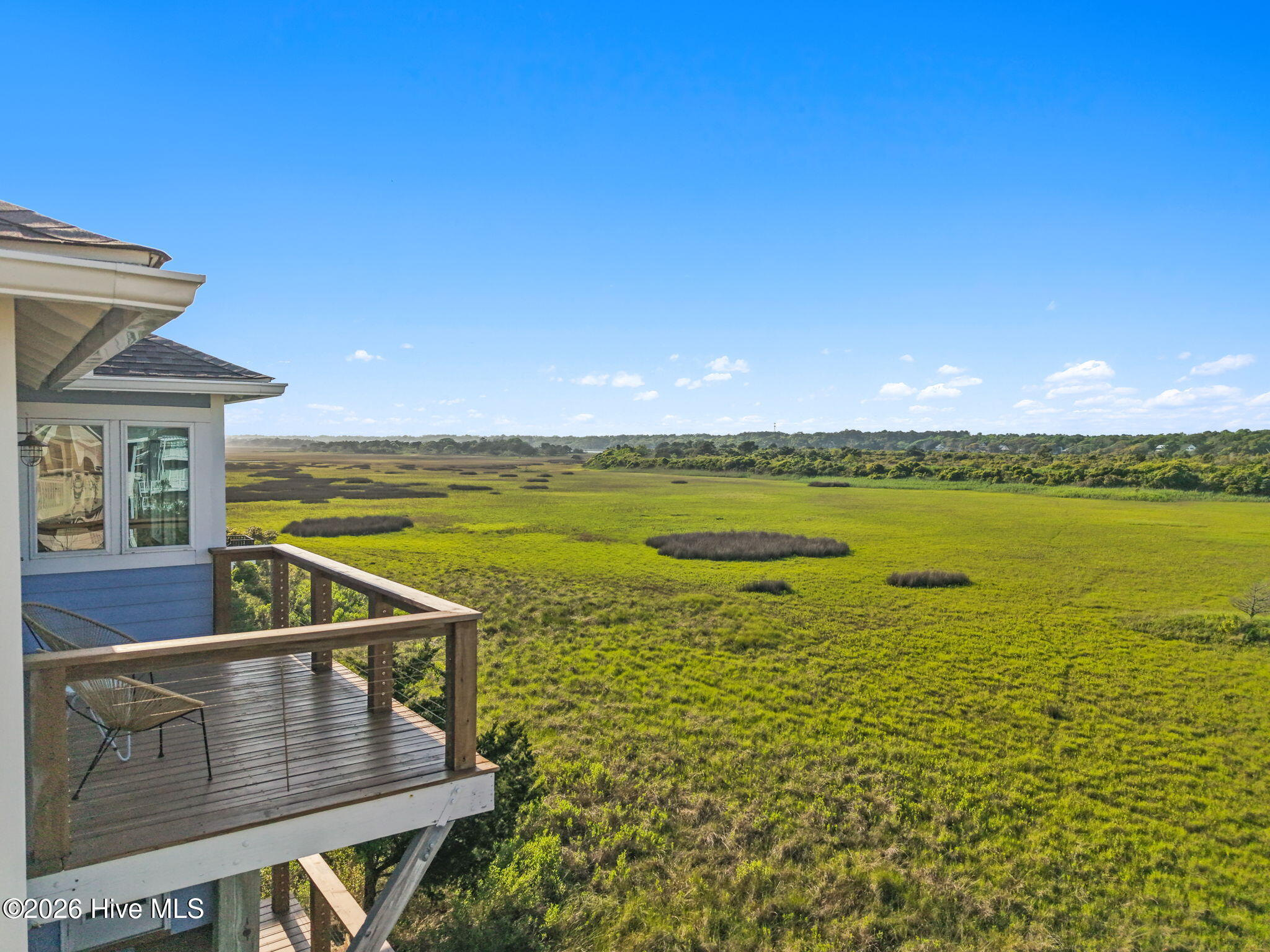 100568458 | Photo 68