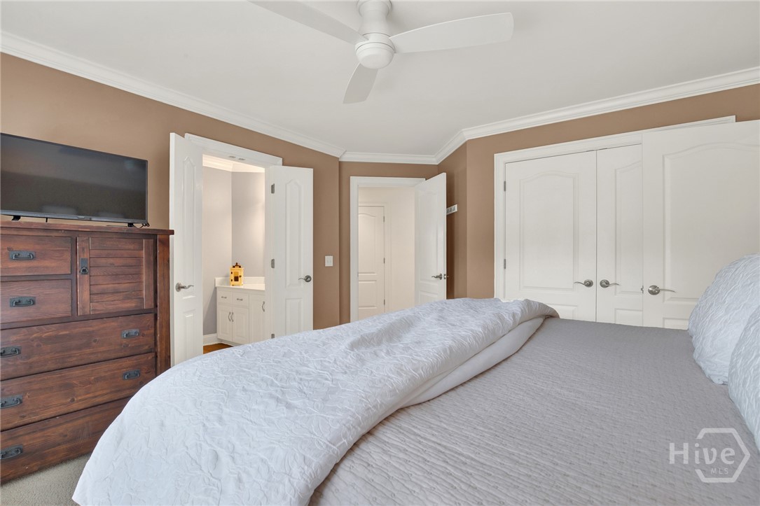 4th (2nd Primary) bedroom with en-suite and sitting room