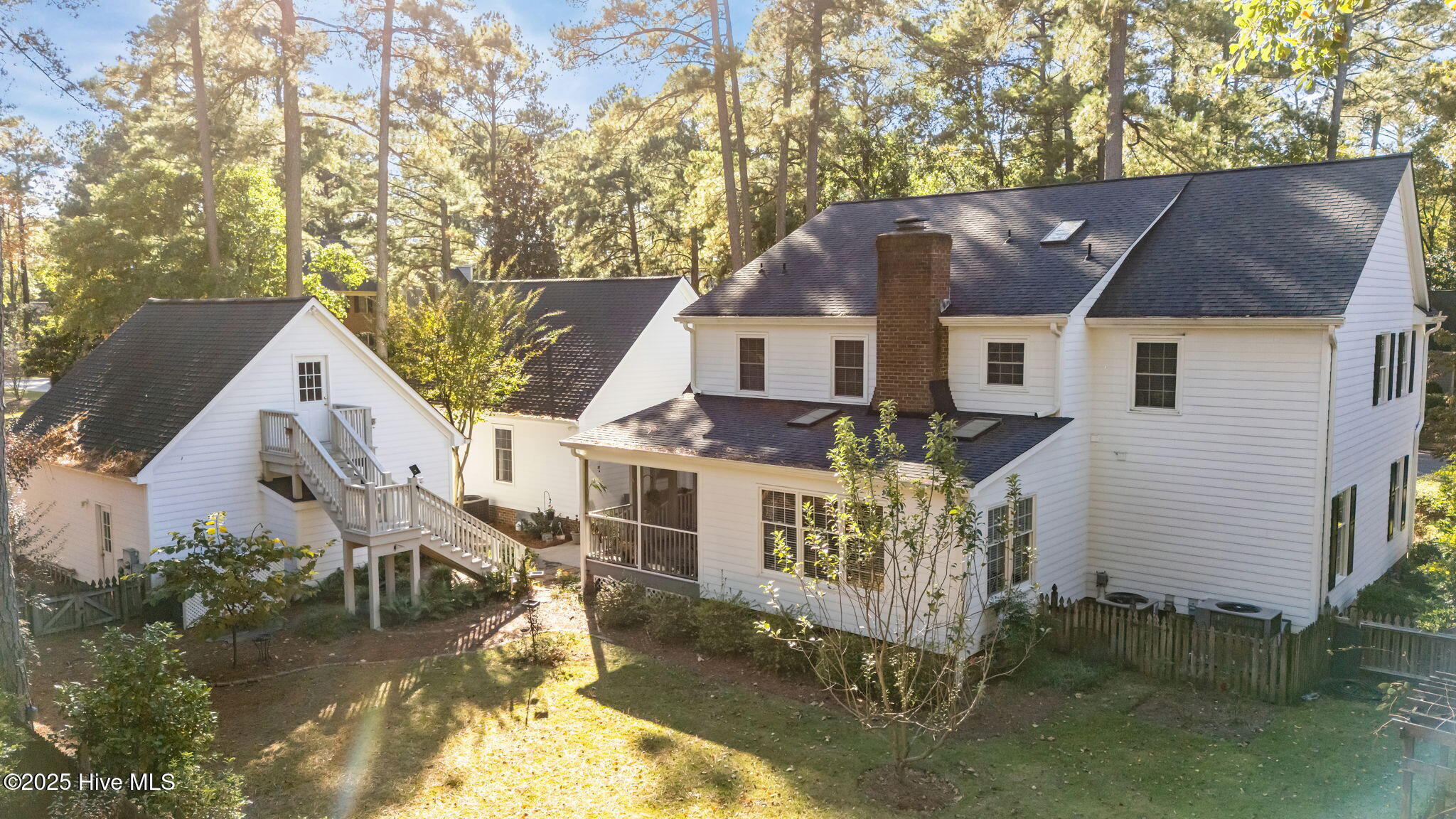 Homes for sale in Greenville, NC | 107 Woodberry Dr, Greenville, NC 27858 | MLS# 100539287