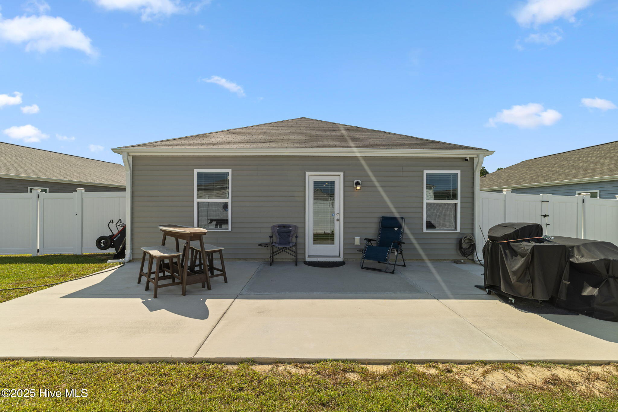 100531495 | Photo 28