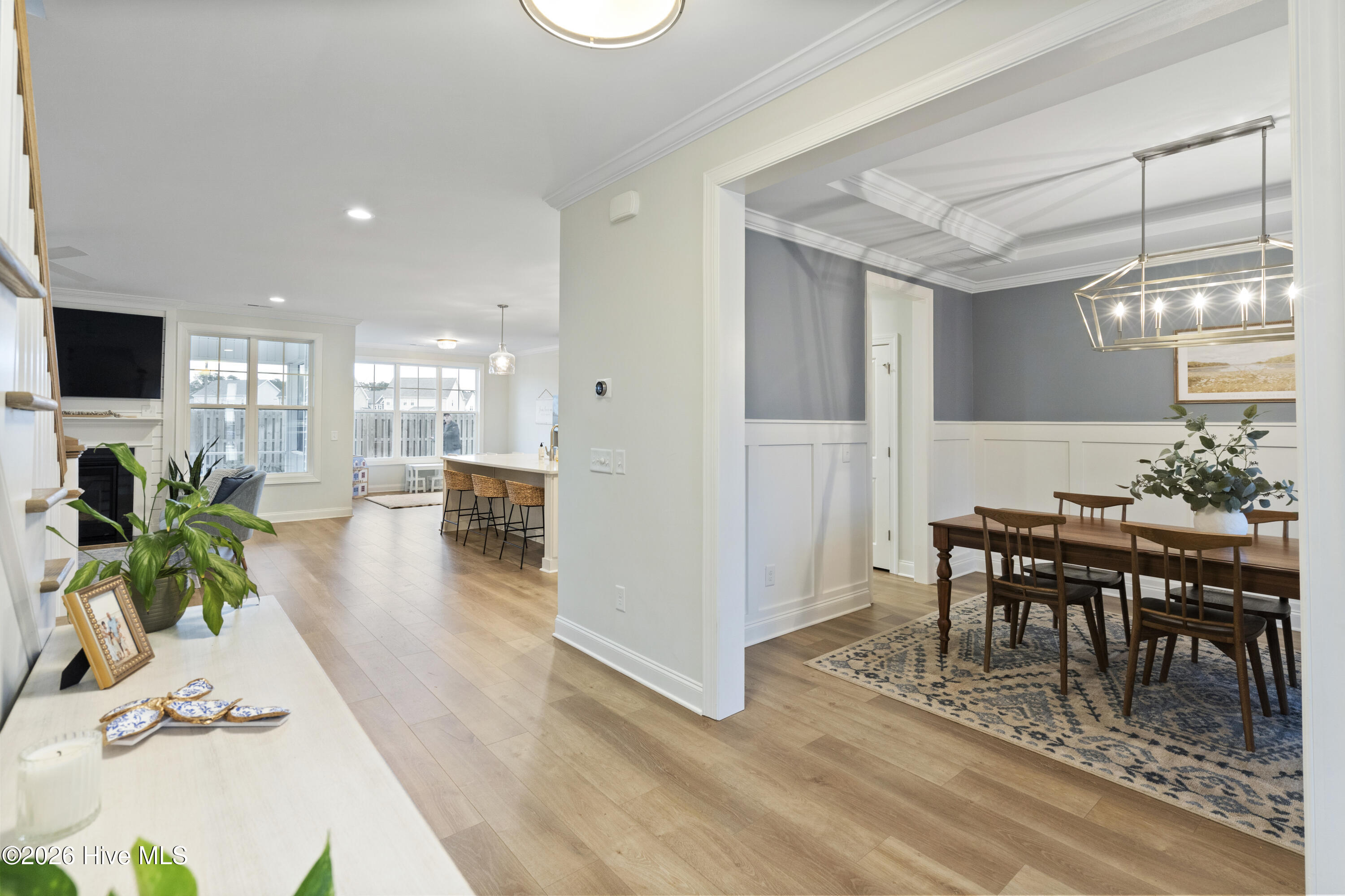 100549659 | Photo 13