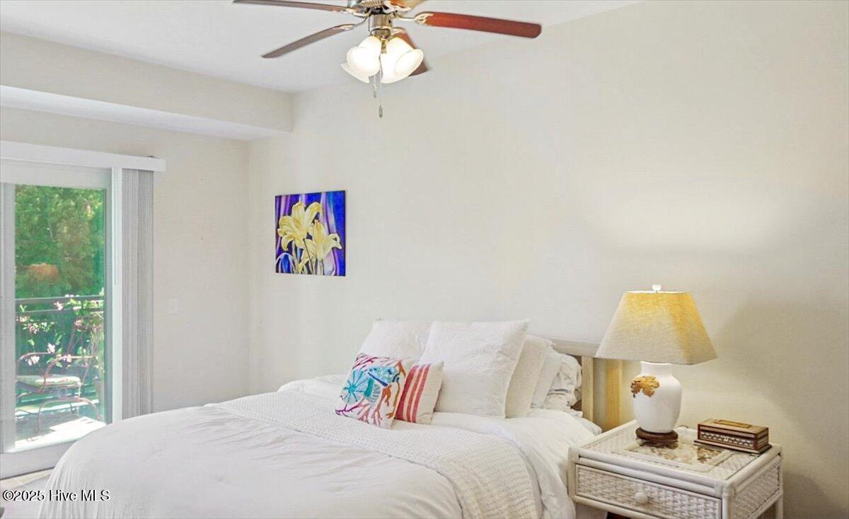 100553393 | Photo 33