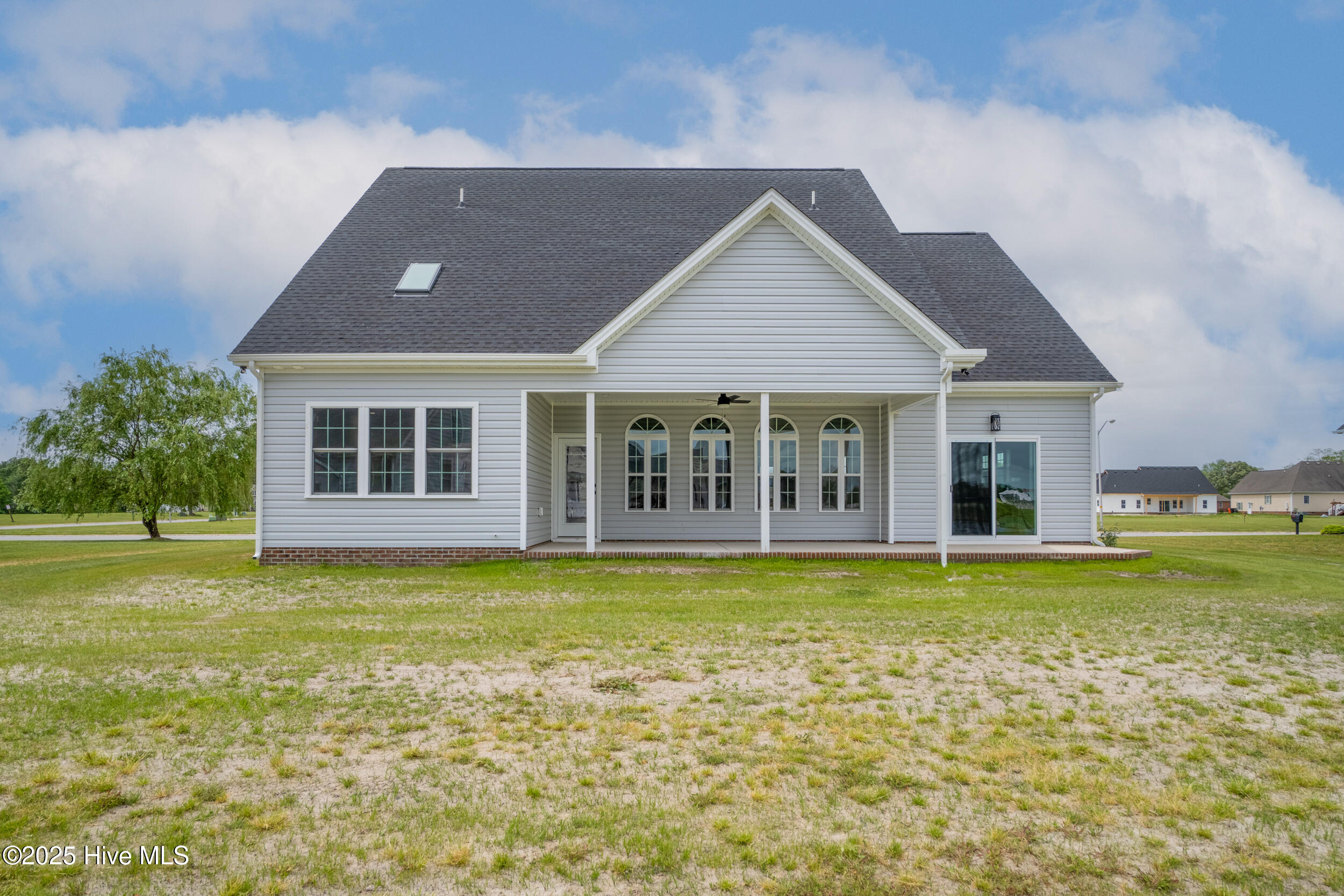 Homes for sale in Elizabeth City, NC | 3111 Staysail Dr, Elizabeth City, NC 27909 | MLS# 100539866