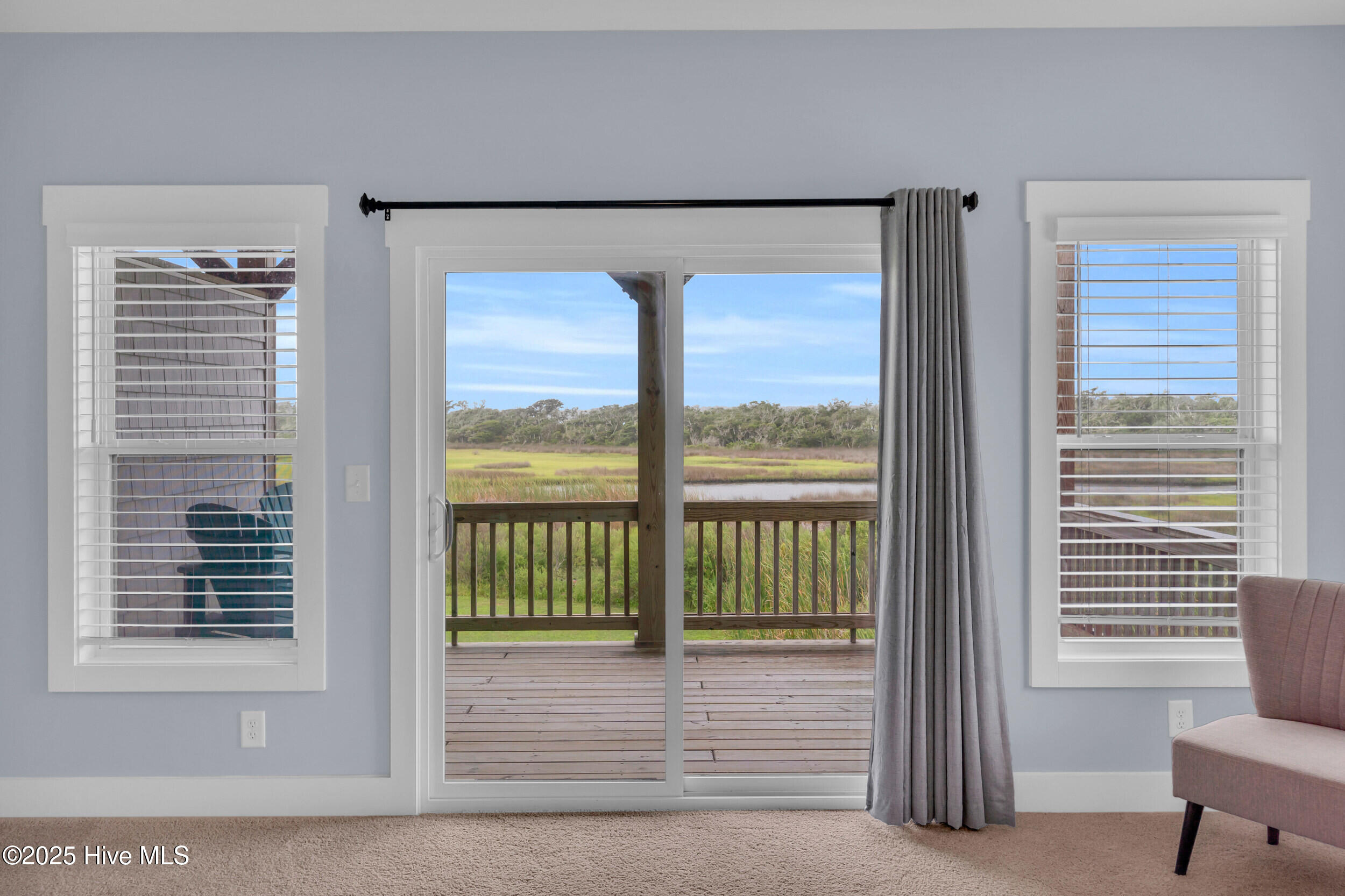 100524088 | Photo 18