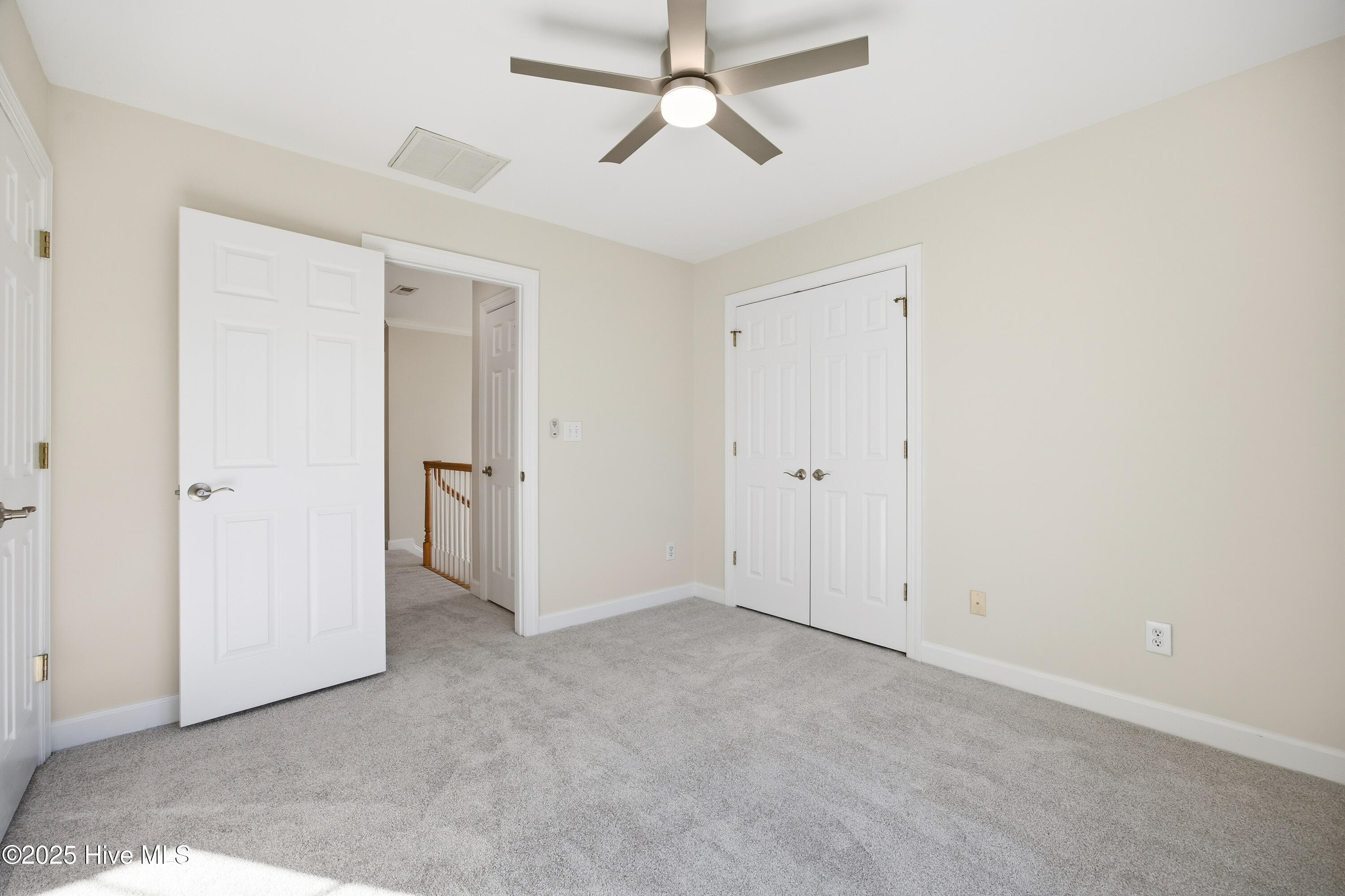 100545806 | Photo 30