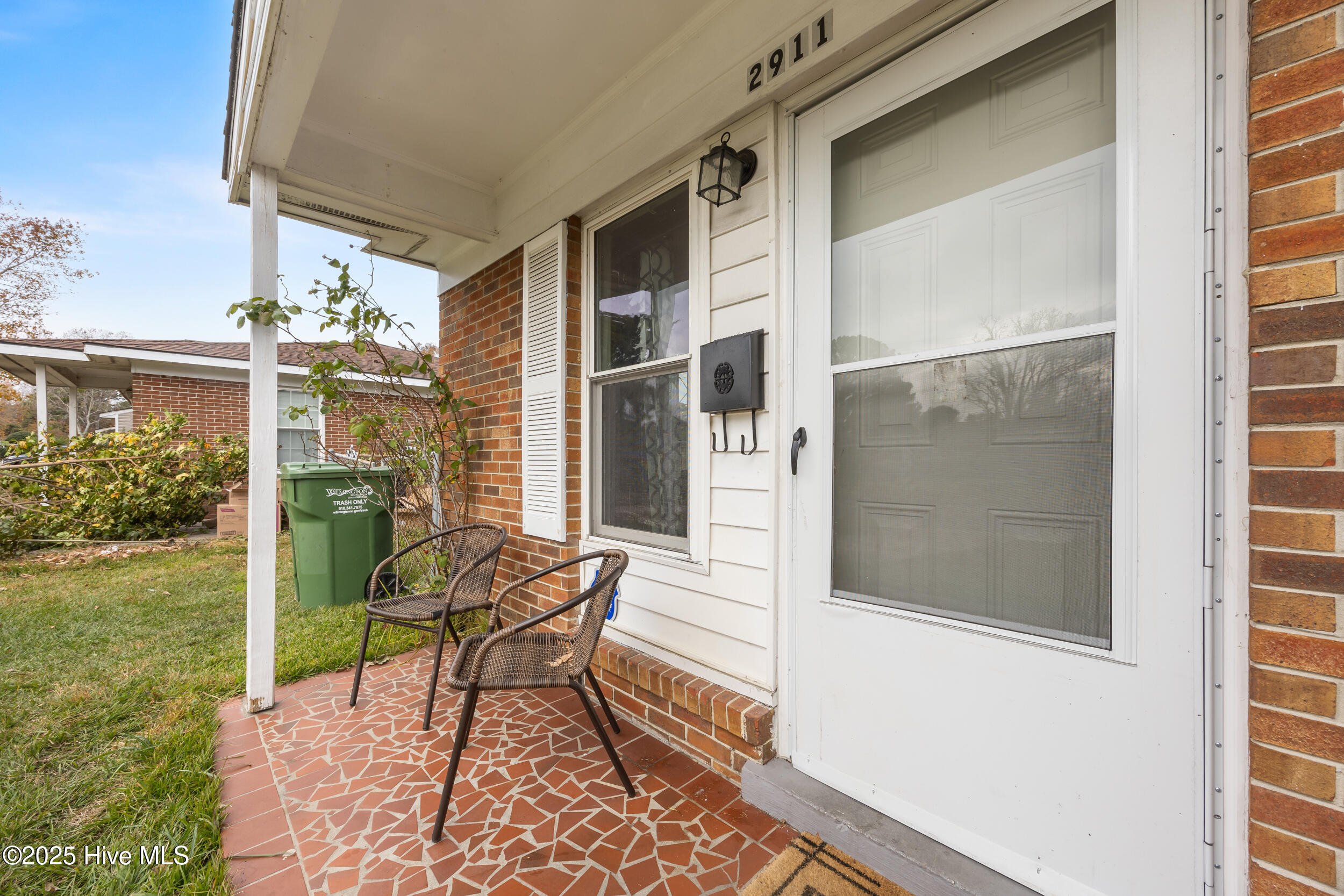 100541005 | Photo 30